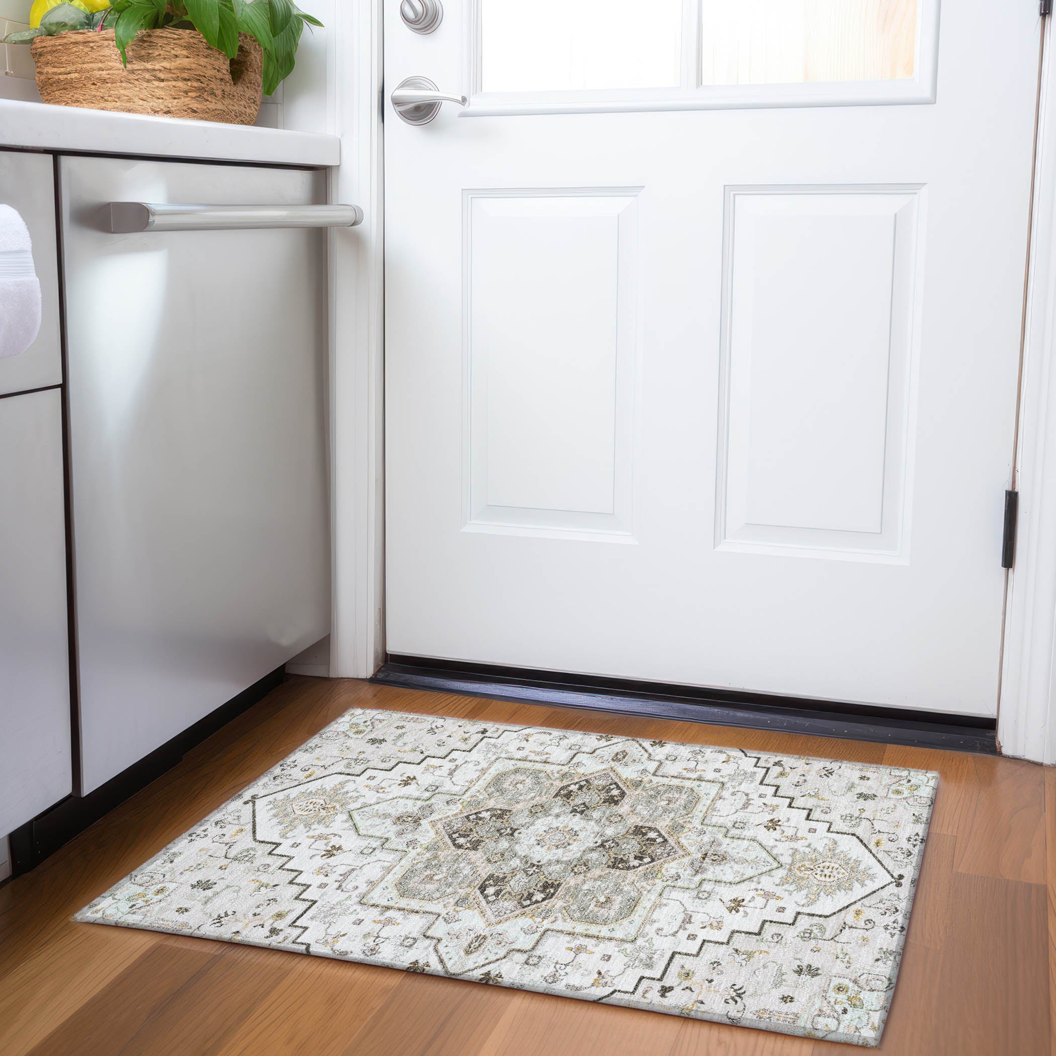 Kathmandu Machine Washable Traditional Ivory Rug 1'8" x 2'6" #shape_Rectangle