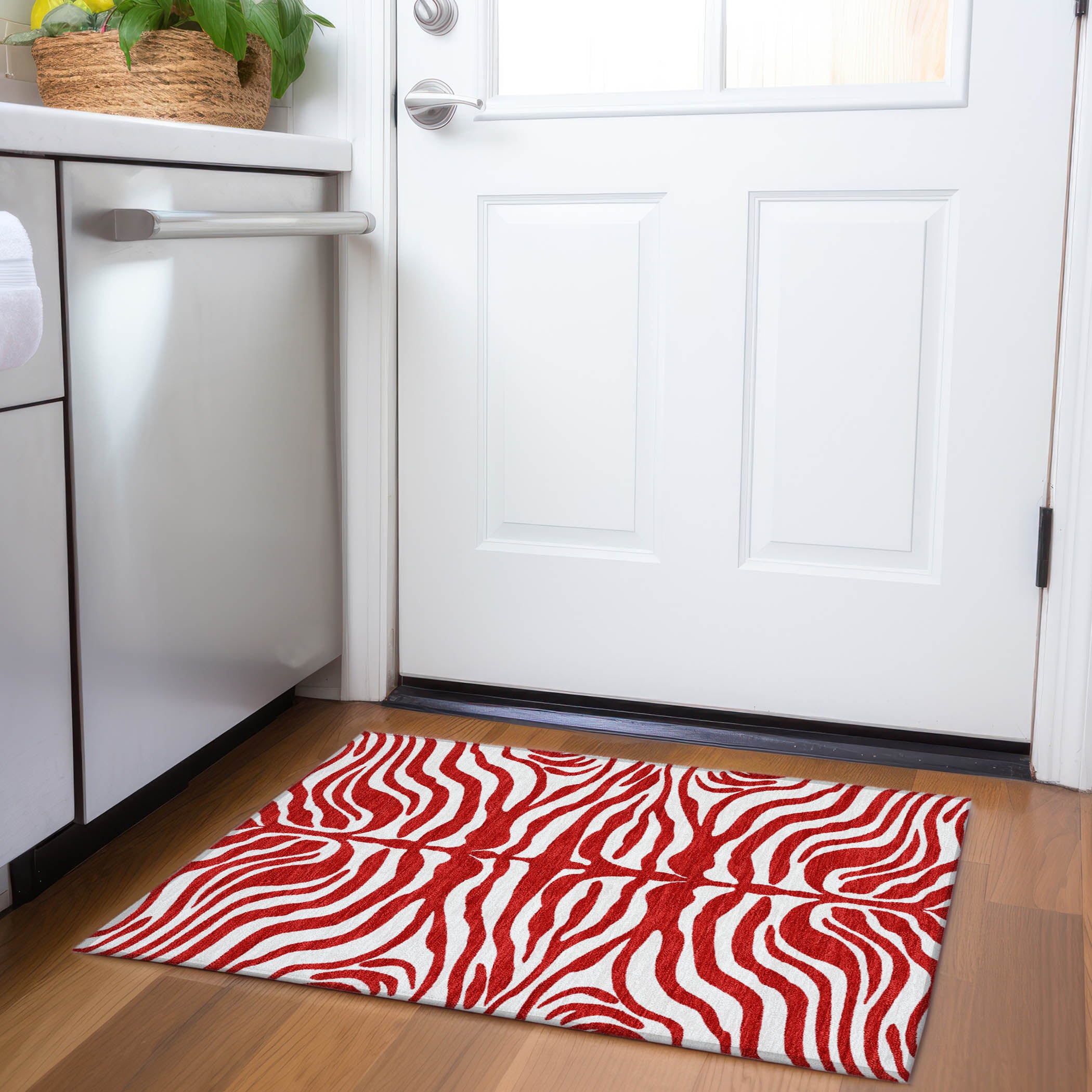 Dubrovnik Machine Washable Transitional Red Rug 1'8" x 2'6" #shape_Rectangle