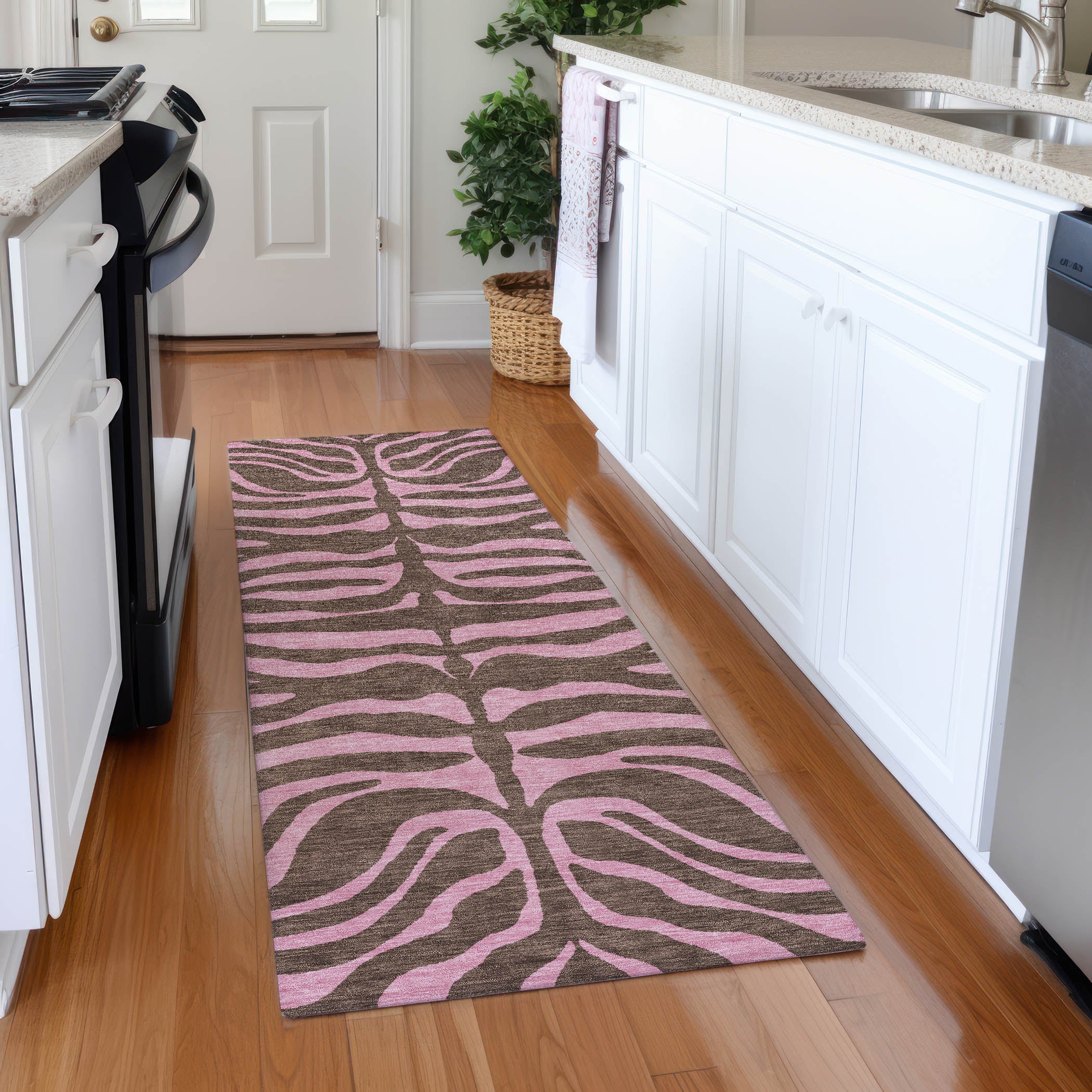 Reykjavik Machine Washable Transitional Brown Rug 2'3" x 7'6" #shape_Runner