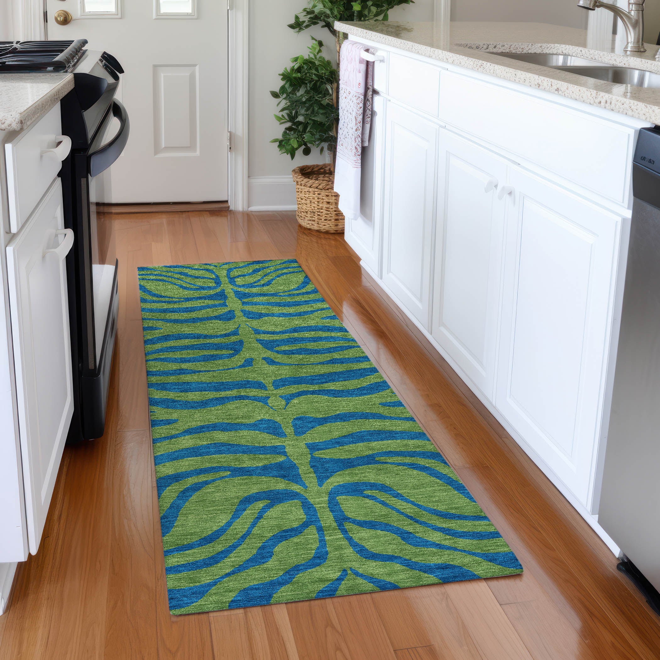 Reykjavik Machine Washable Transitional Green Rug 2'3" x 7'6" #shape_Runner