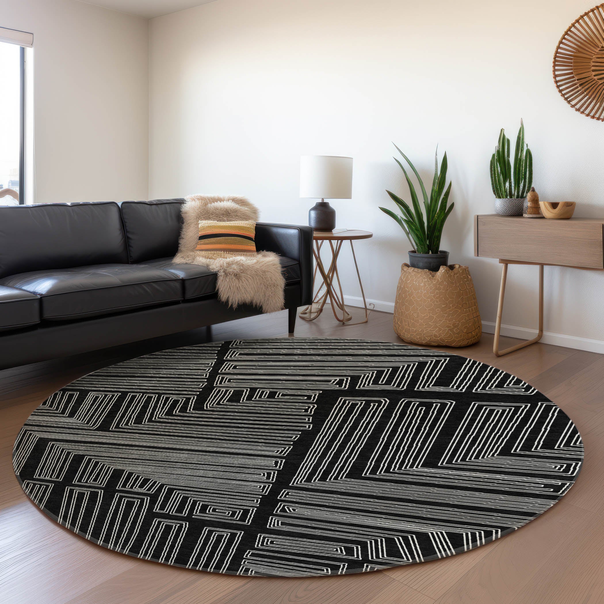 Vienna Machine Washable Transitional Black Rug 8' x 8' #shape_Round