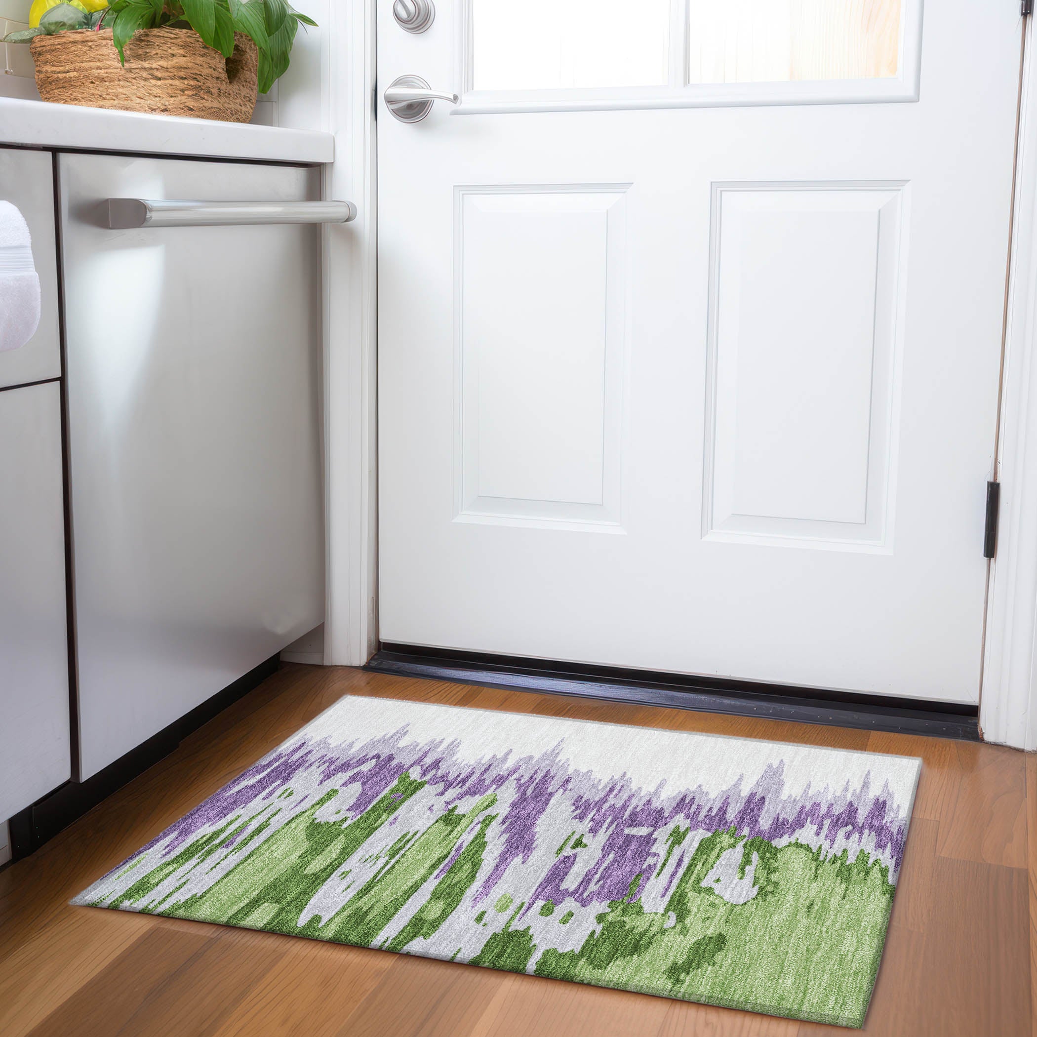 Dubrovnik Machine Washable Transitional Green Rug 1'8" x 2'6" #shape_Rectangle