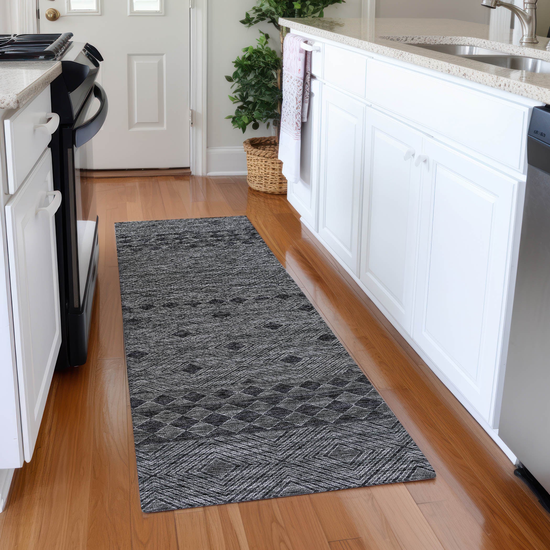 Montevideo Machine Washable Transitional Gray Rug 2'3" x 7'6" #shape_Runner