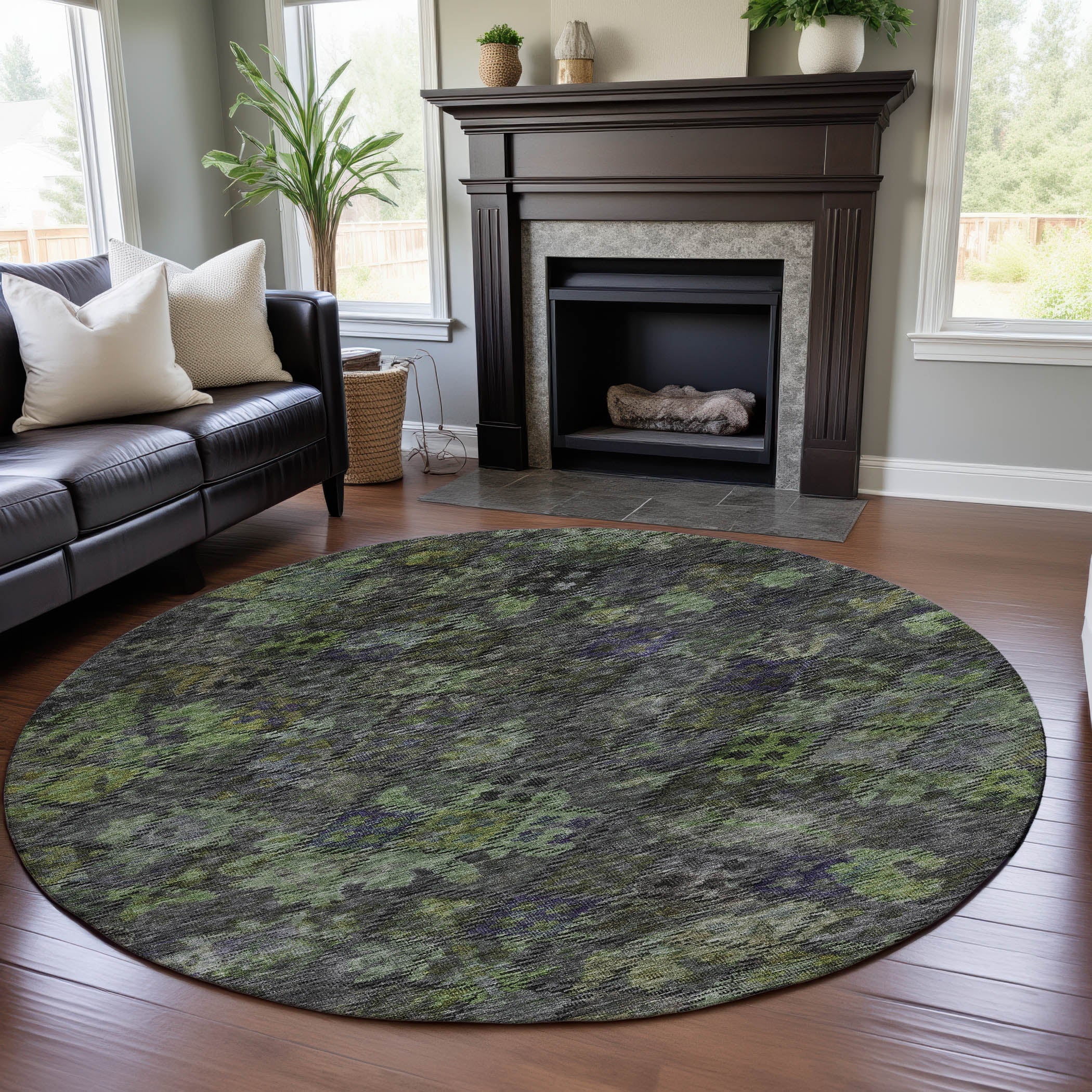 Mostar Machine Washable Traditional Green Rug 8' x 8' #shape_Round