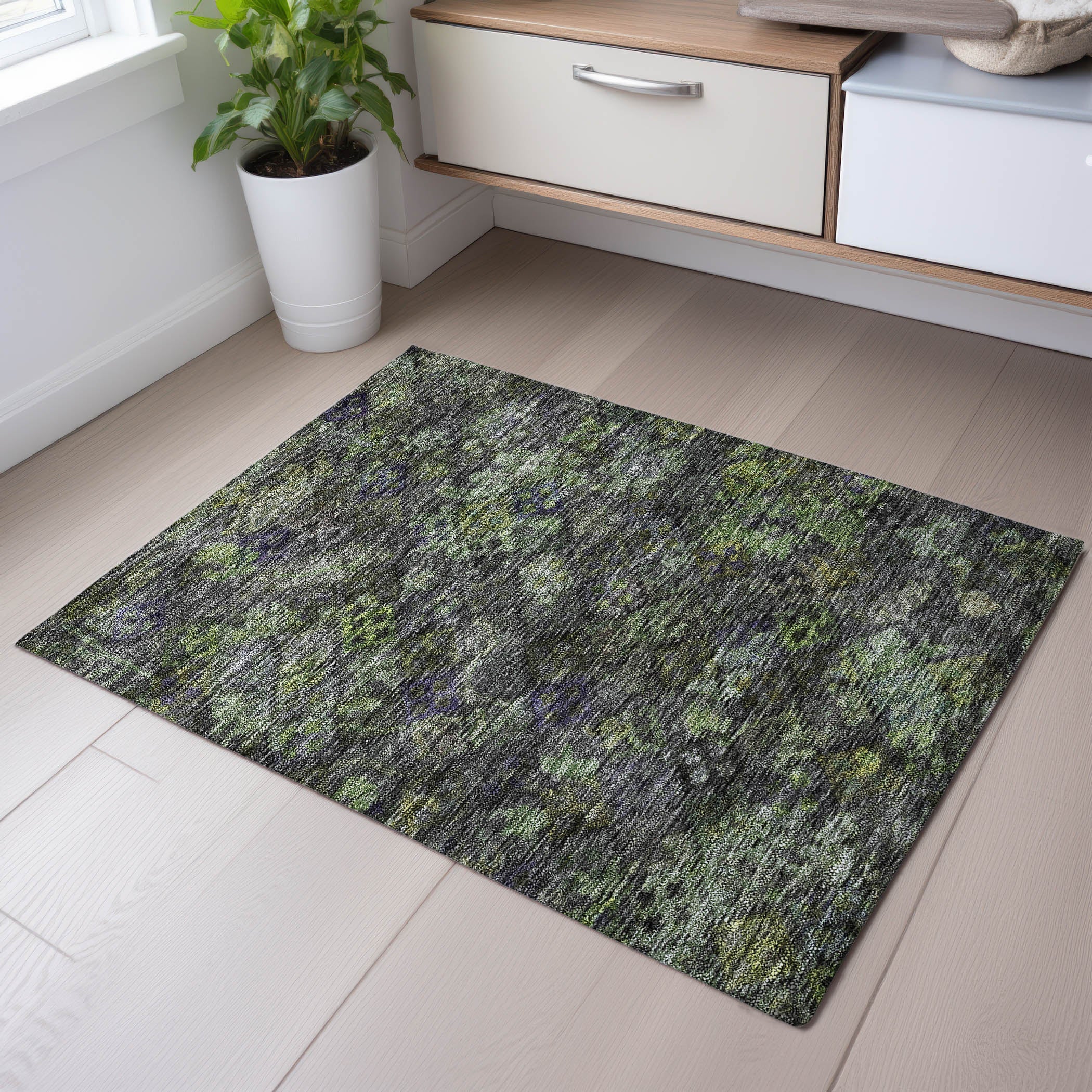 Mostar Machine Washable Traditional Green Rug 1'8" x 2'6" #shape_Rectangle