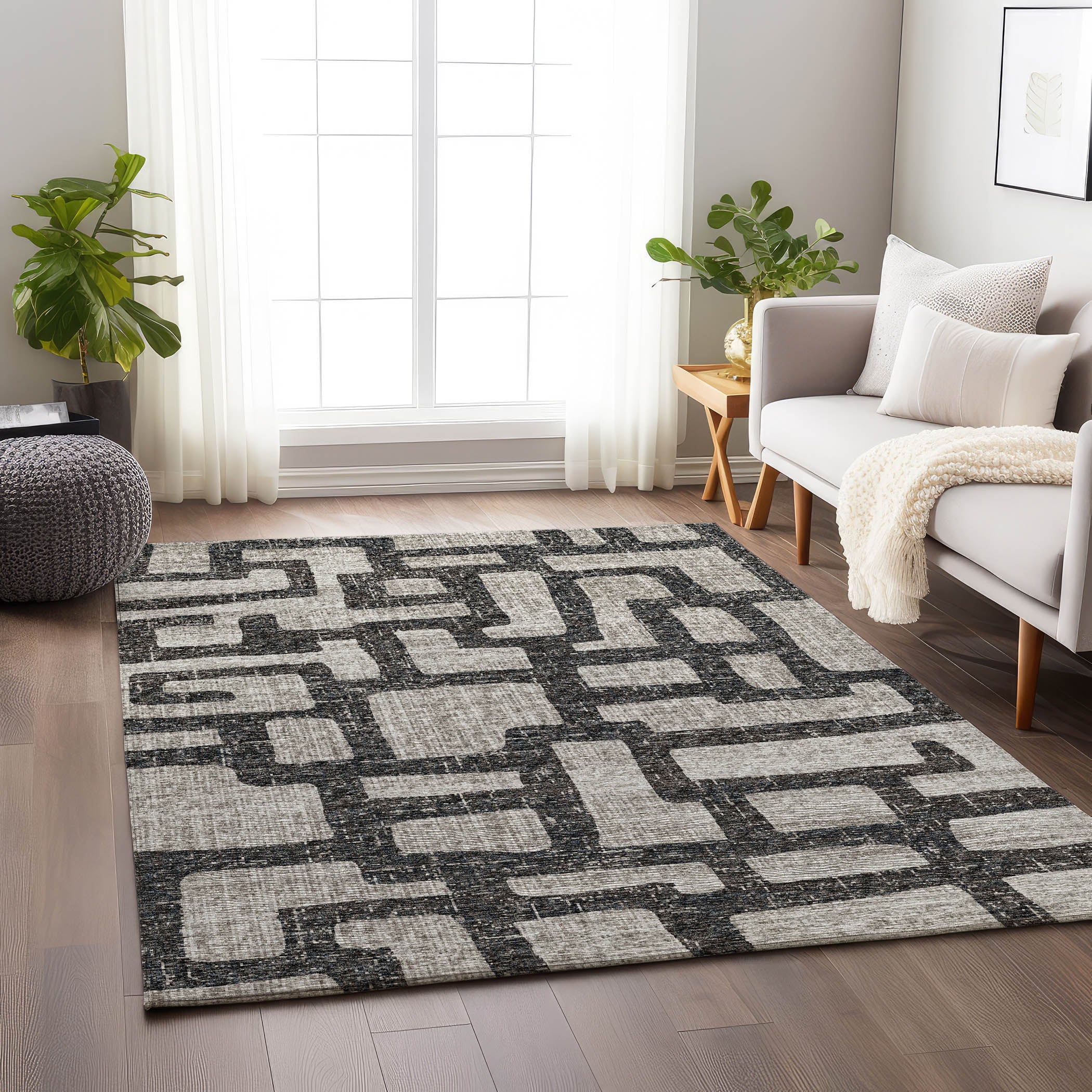 Nairobi Machine Washable Transitional Gray Rug 2'6" x 3'10" #shape_Rectangle