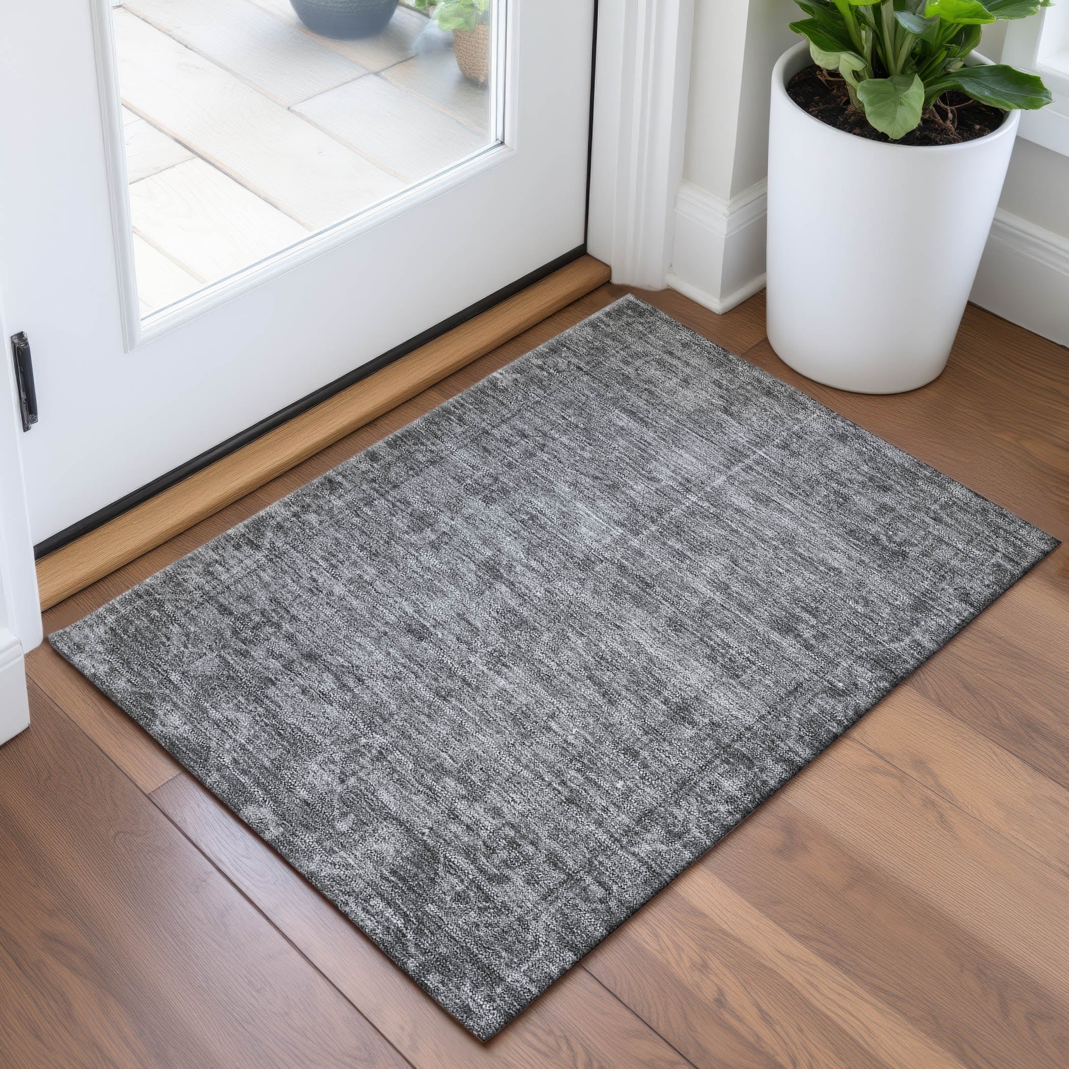 Salzburg Machine Washable Traditional Gray Rug 1'8" x 2'6" #shape_Rectangle