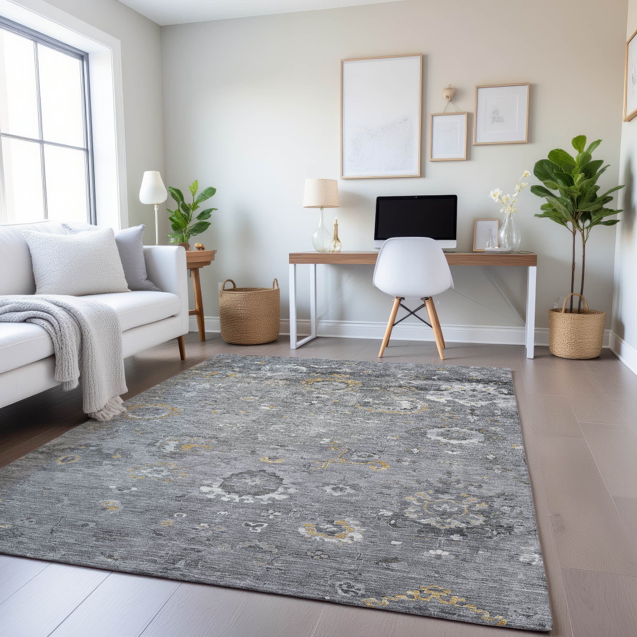 Tbilisi Machine Washable Traditional Gray Rug 2'6" x 3'10" #shape_Rectangle
