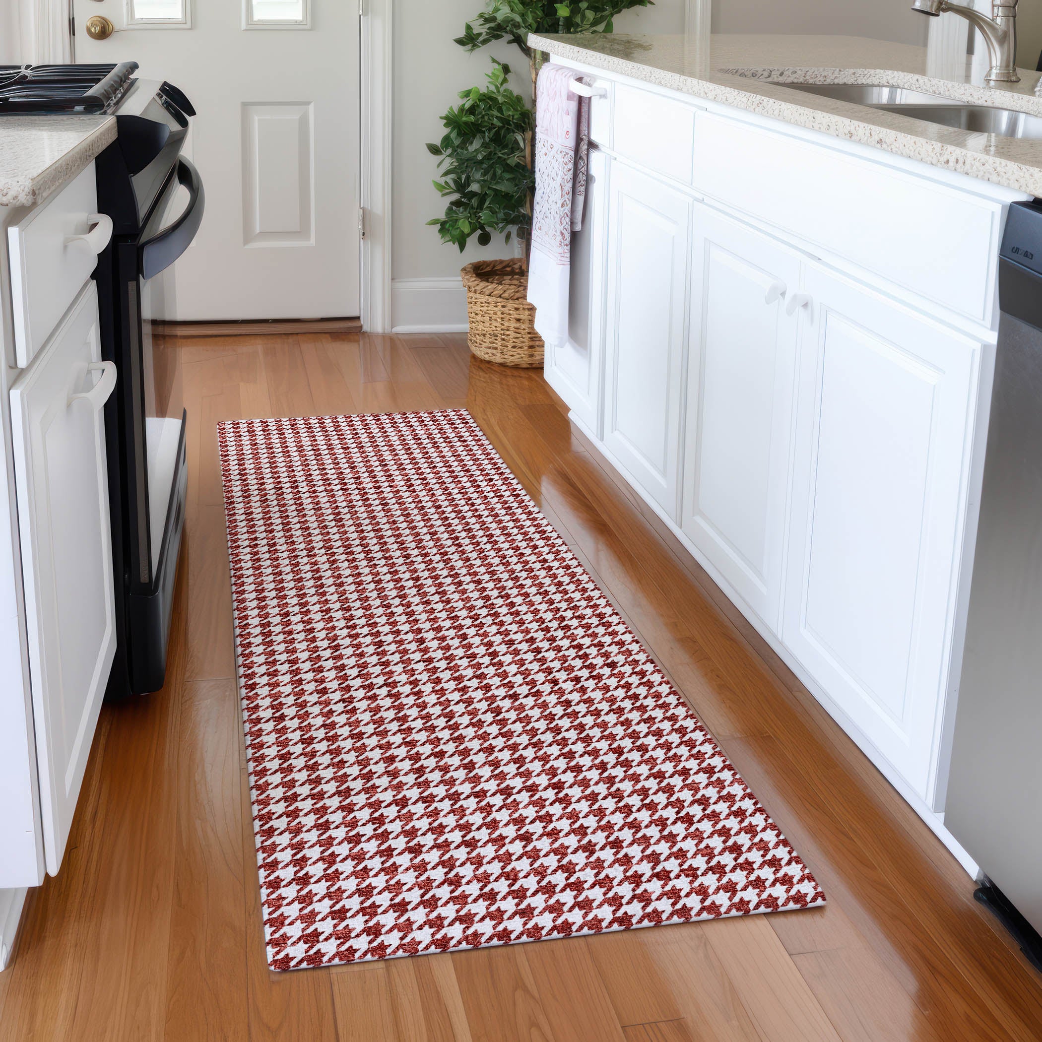 Mdina Machine Washable Transitional Red Rug 2'3" x 7'6" #shape_Runner