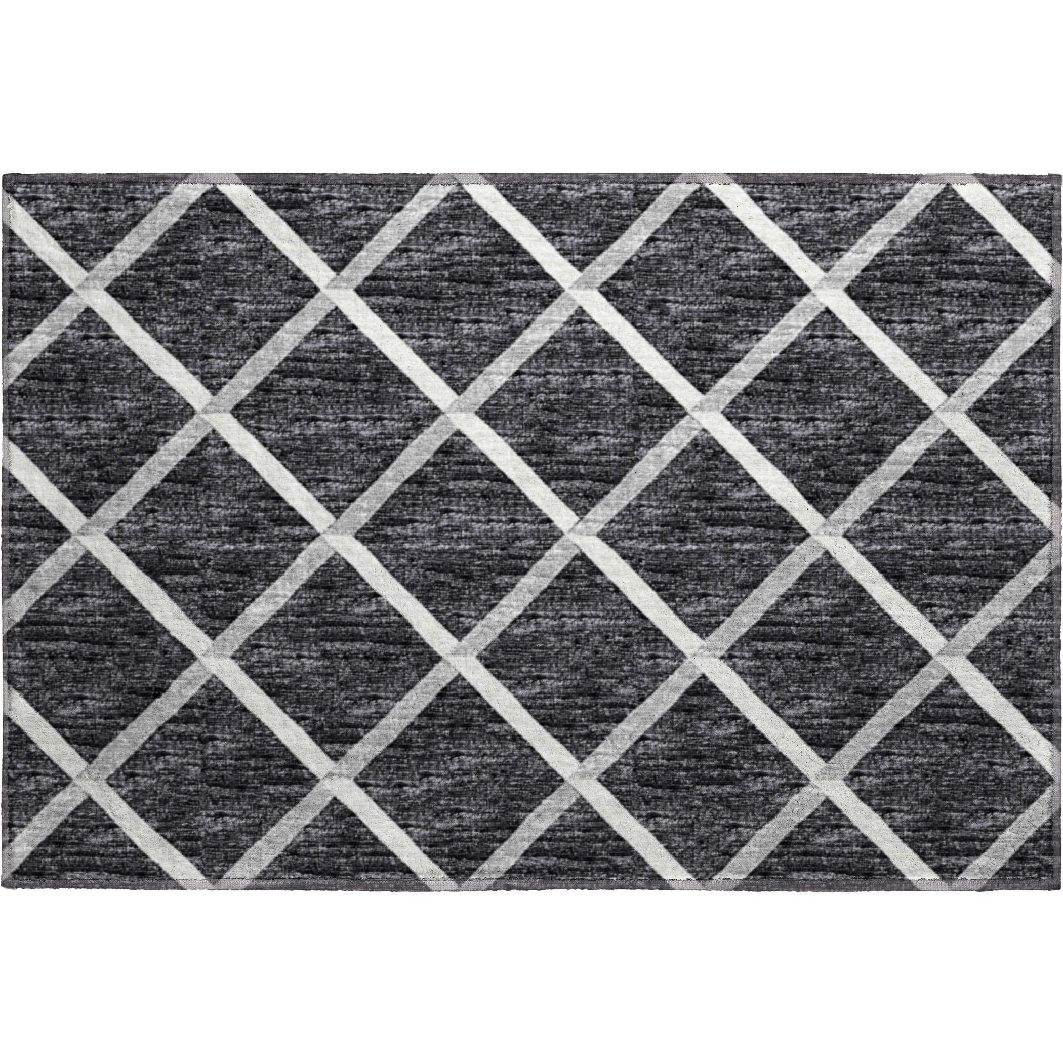 Oaxaca Machine Washable Transitional Black Rug 1'8" x 2'6" #shape_Rectangle