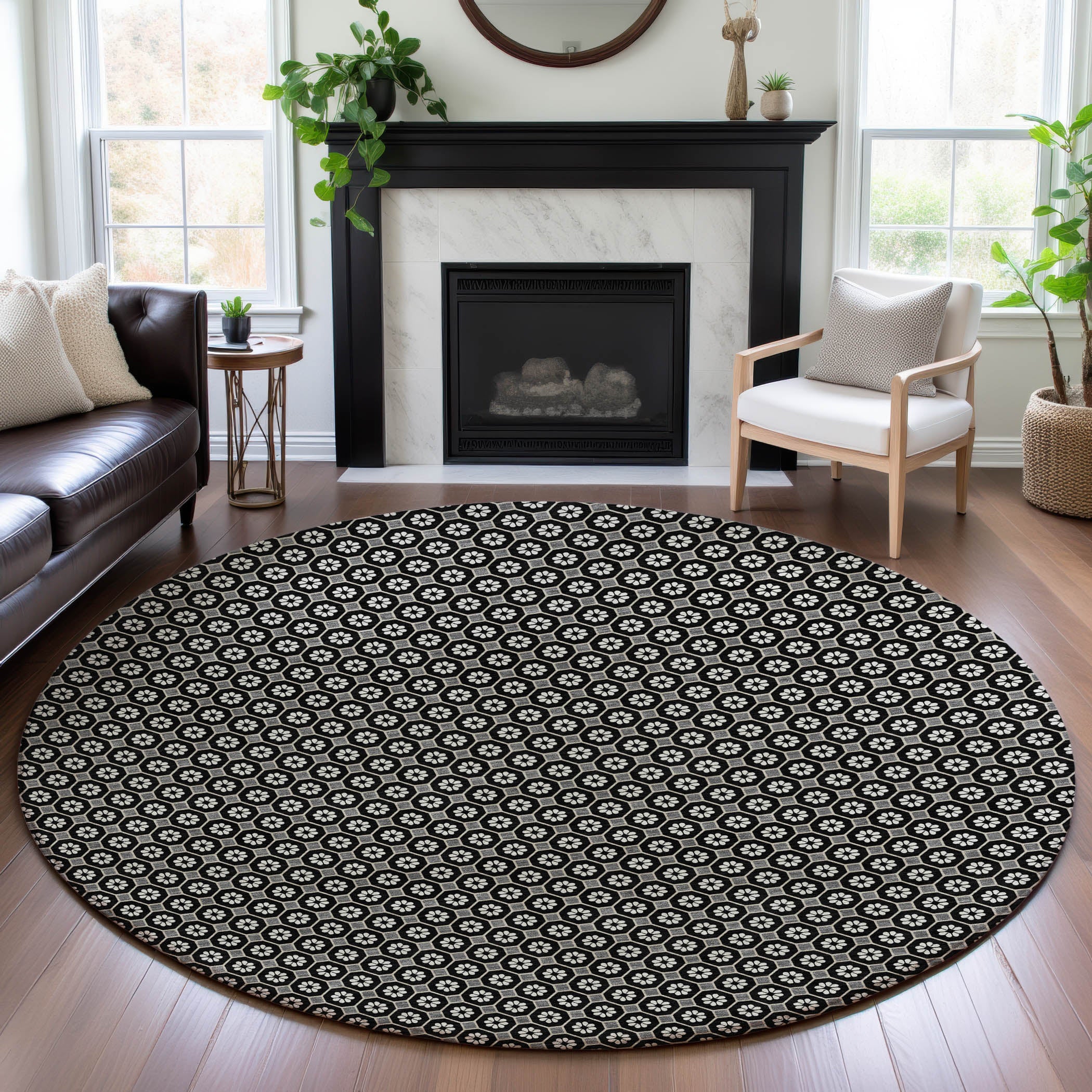 Siena Machine Washable Transitional Black Rug 8' x 8' #shape_Round