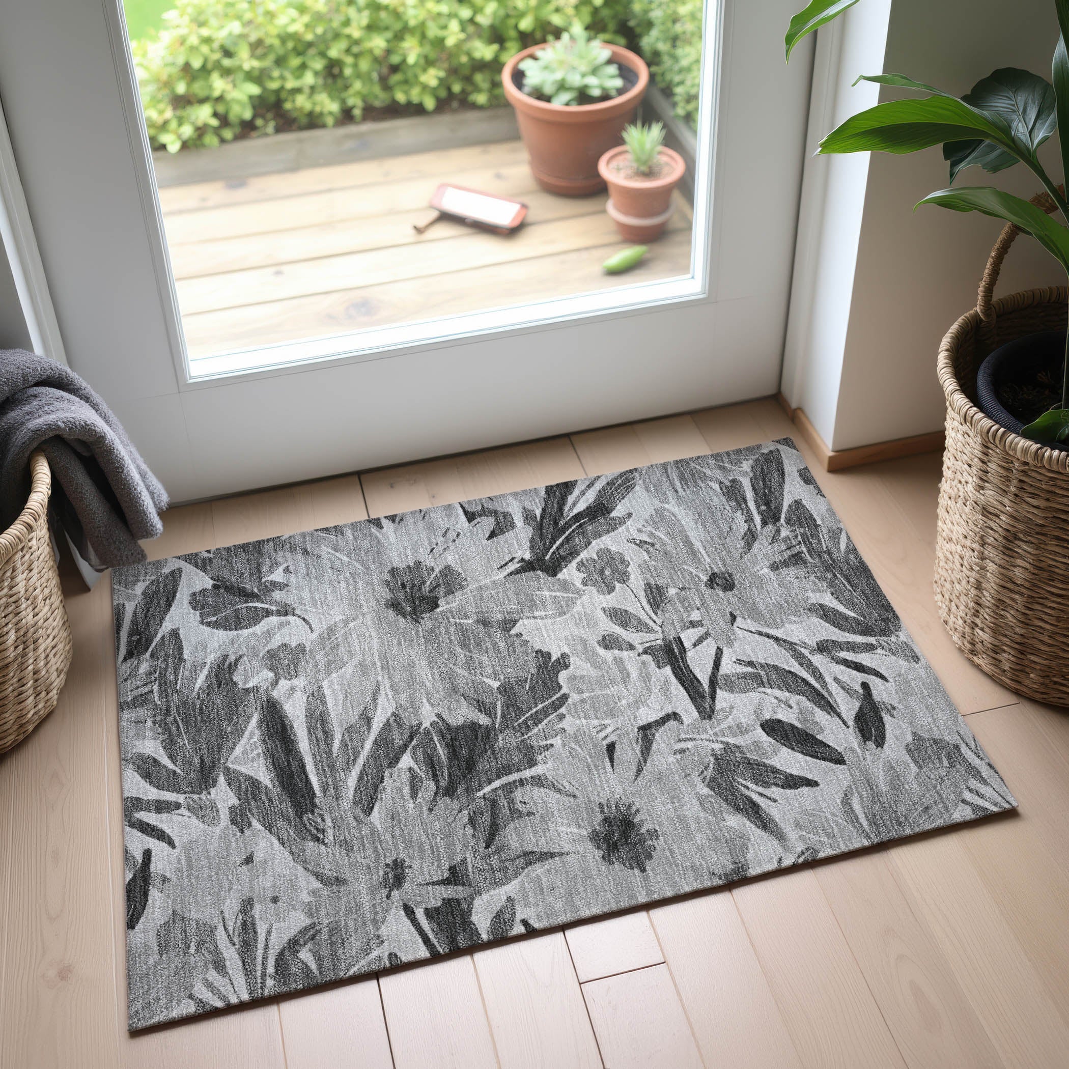Seoul Machine Washable Transitional Gray Rug 1'8" x 2'6" #shape_Rectangle