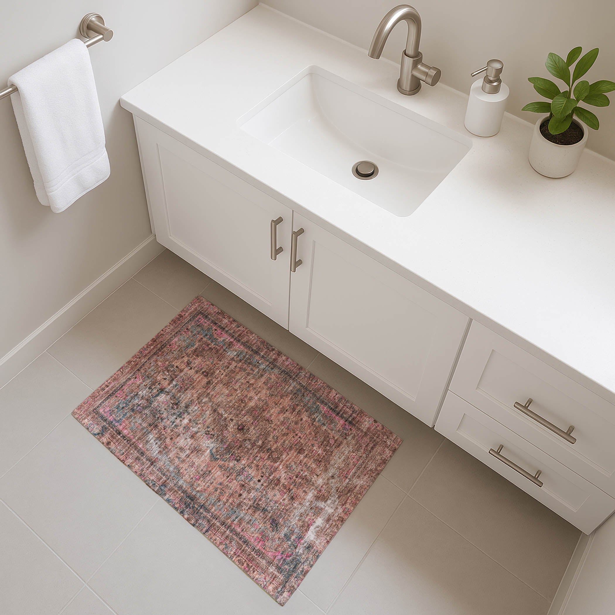 Istanbul Machine Washable Traditional Pink Rug 1'8" x 2'6" #shape_Rectangle