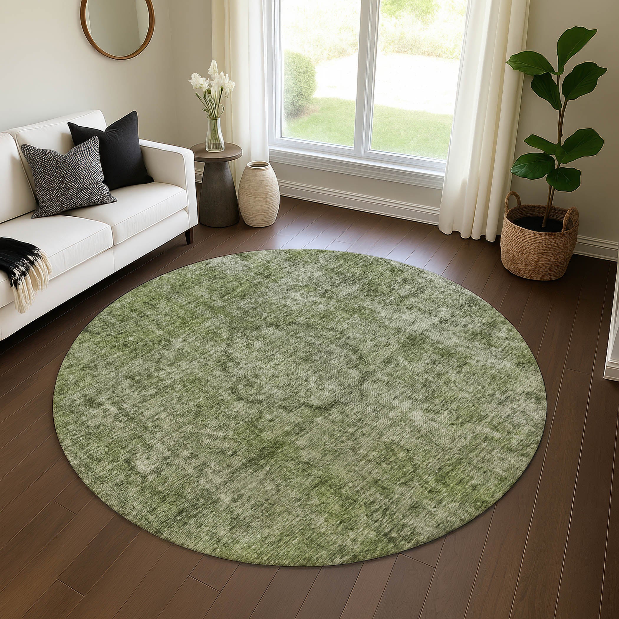 Queenstown Machine Washable Traditional Green Rug 8' x 8' #shape_Round