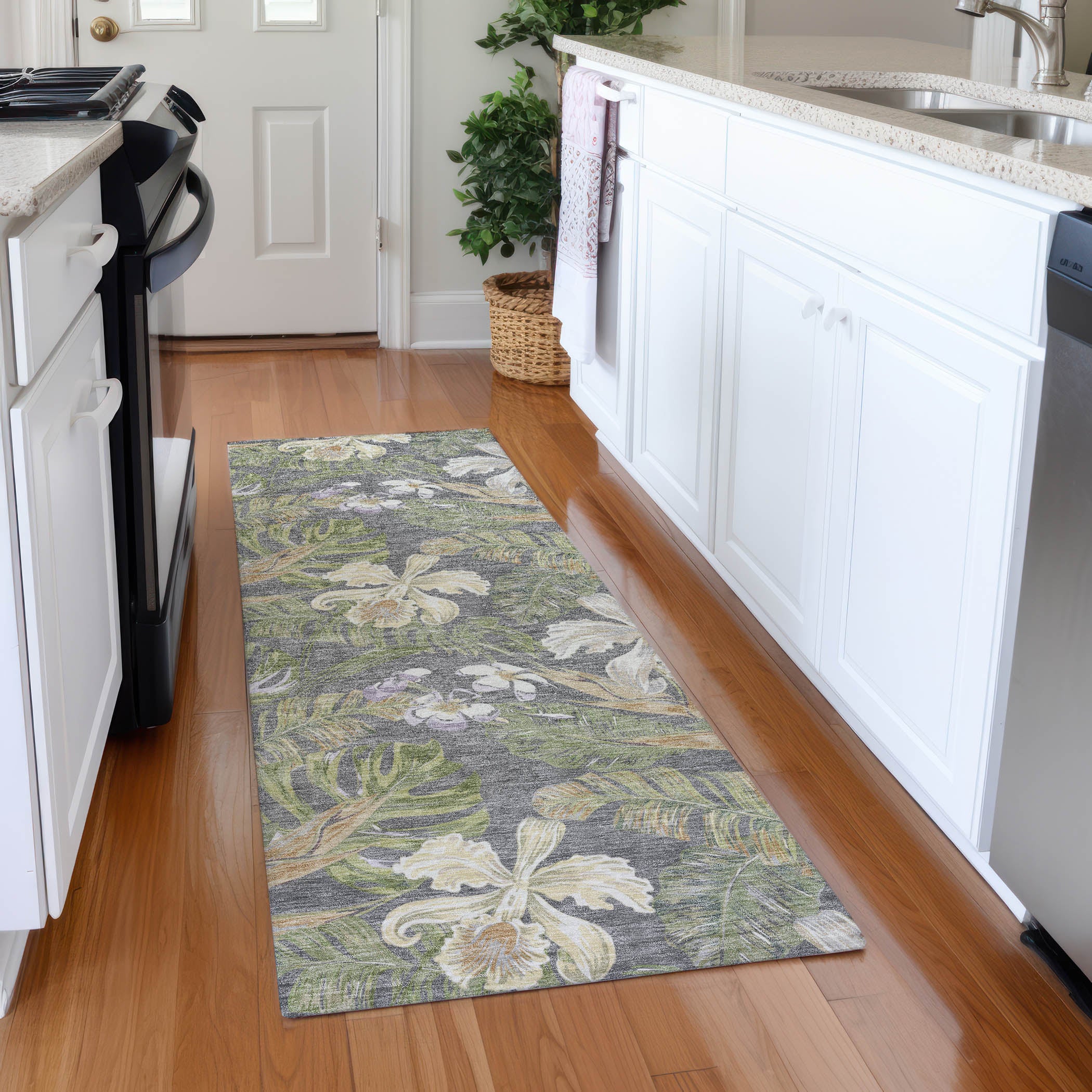 Dubrovnik Machine Washable Transitional Gray Rug 2'3" x 7'6" #shape_Runner