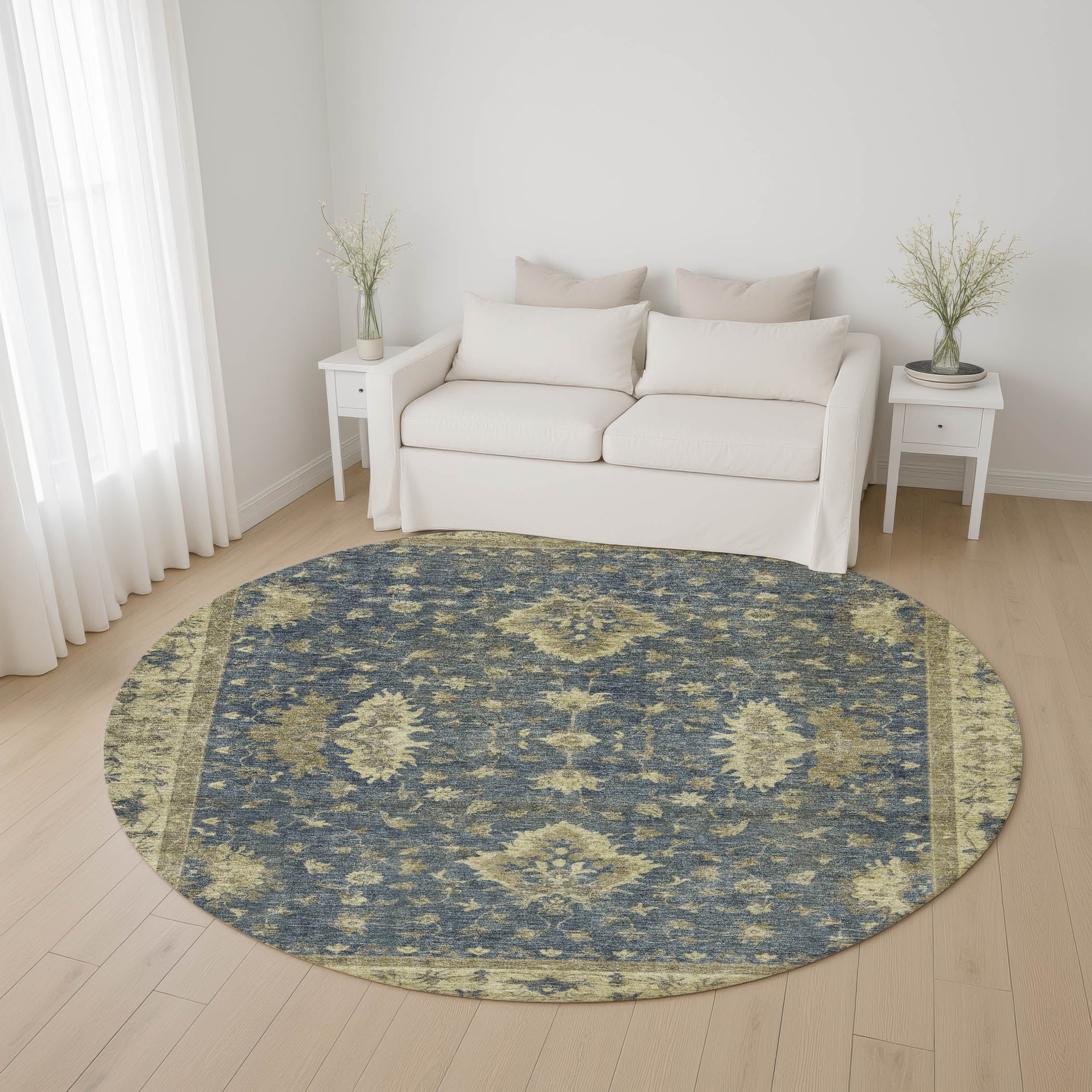 Siena Machine Washable Traditional Blue Rug 8' x 8' #shape_Round