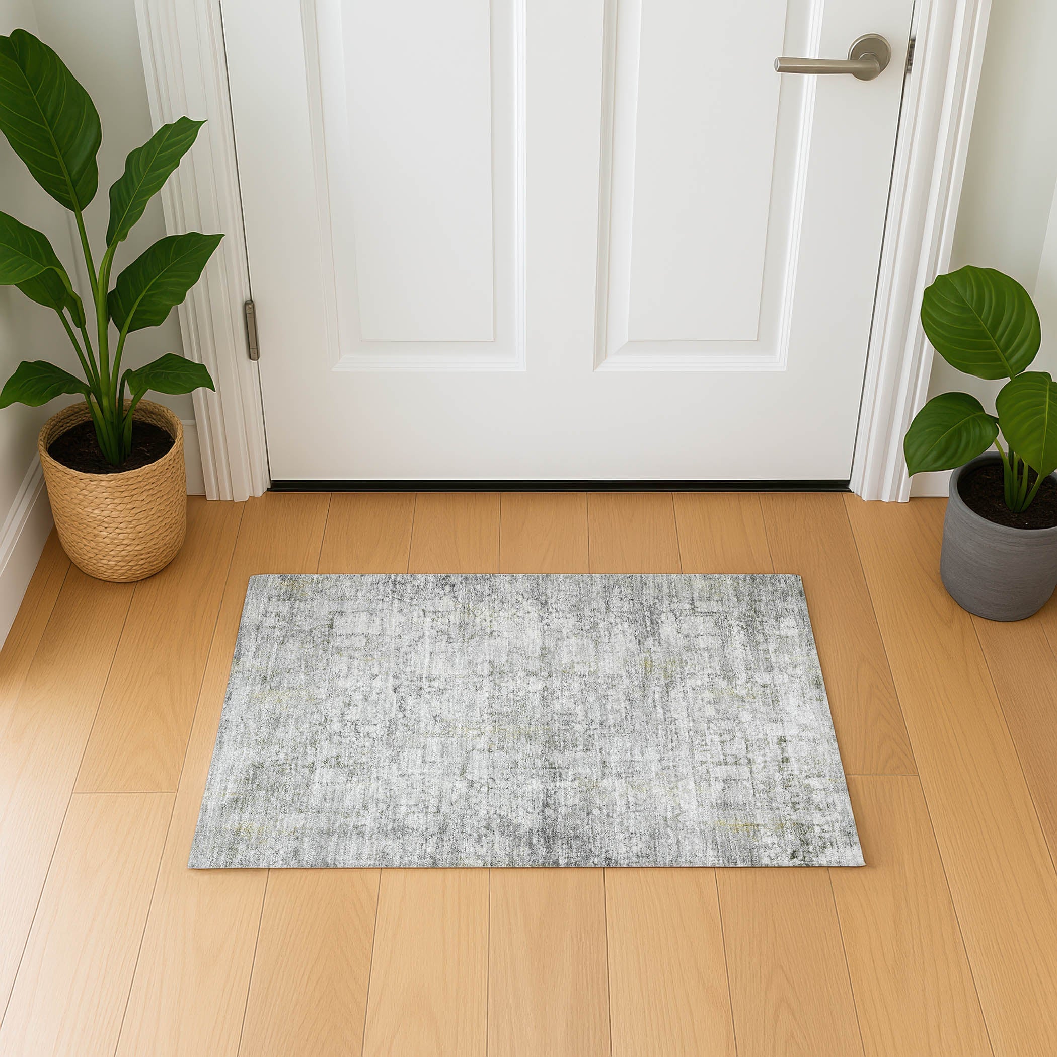 Bern Machine Washable Transitional Gray Rug 1'8" x 2'6" #shape_Rectangle