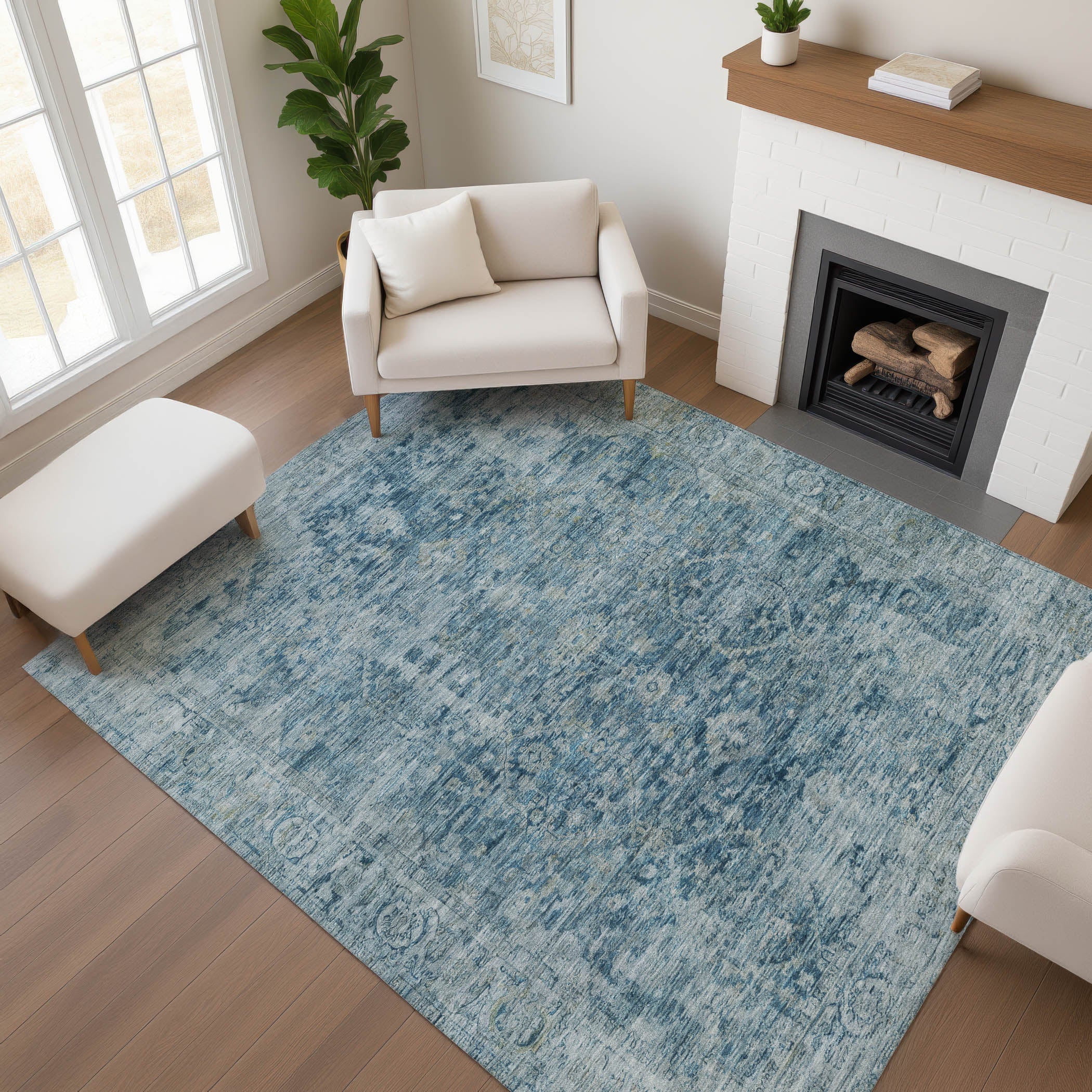 Bern Machine Washable Traditional Blue Rug 2'6" x 3'10" #shape_Rectangle