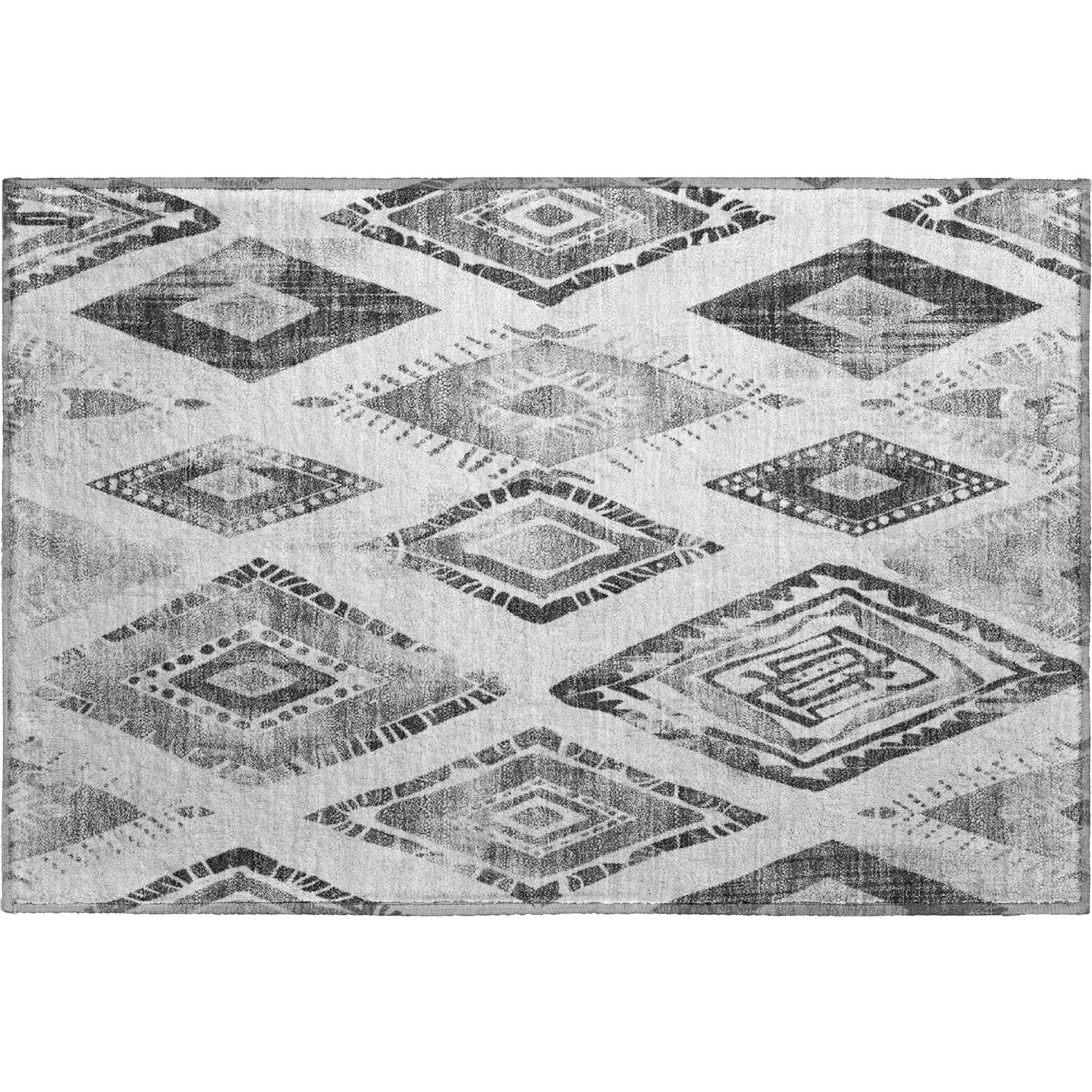 Lucerne Machine Washable Transitional Gray Rug 1'8" x 2'6" #shape_Rectangle