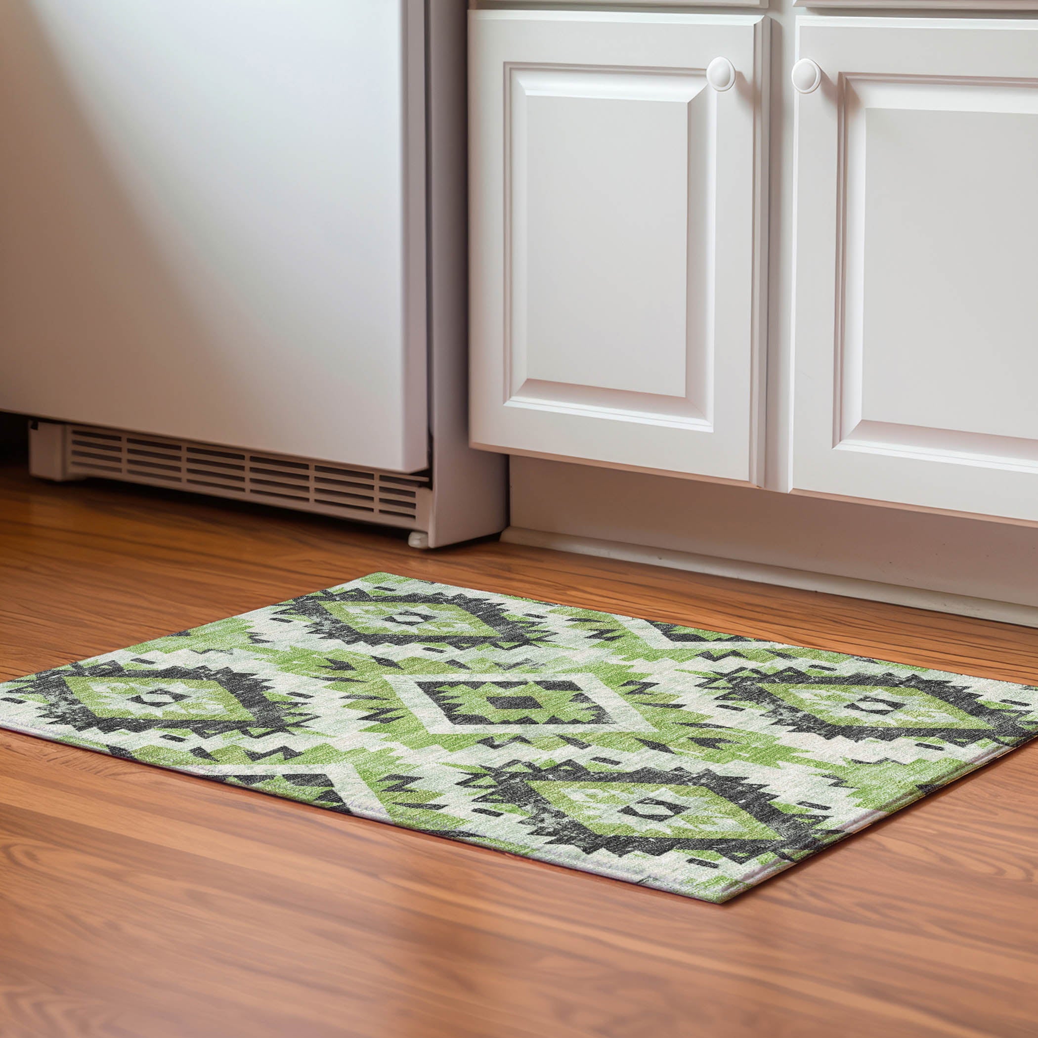 Reykjavik Machine Washable Transitional Aloe Green Rug 1'8" x 2'6" #shape_Rectangle