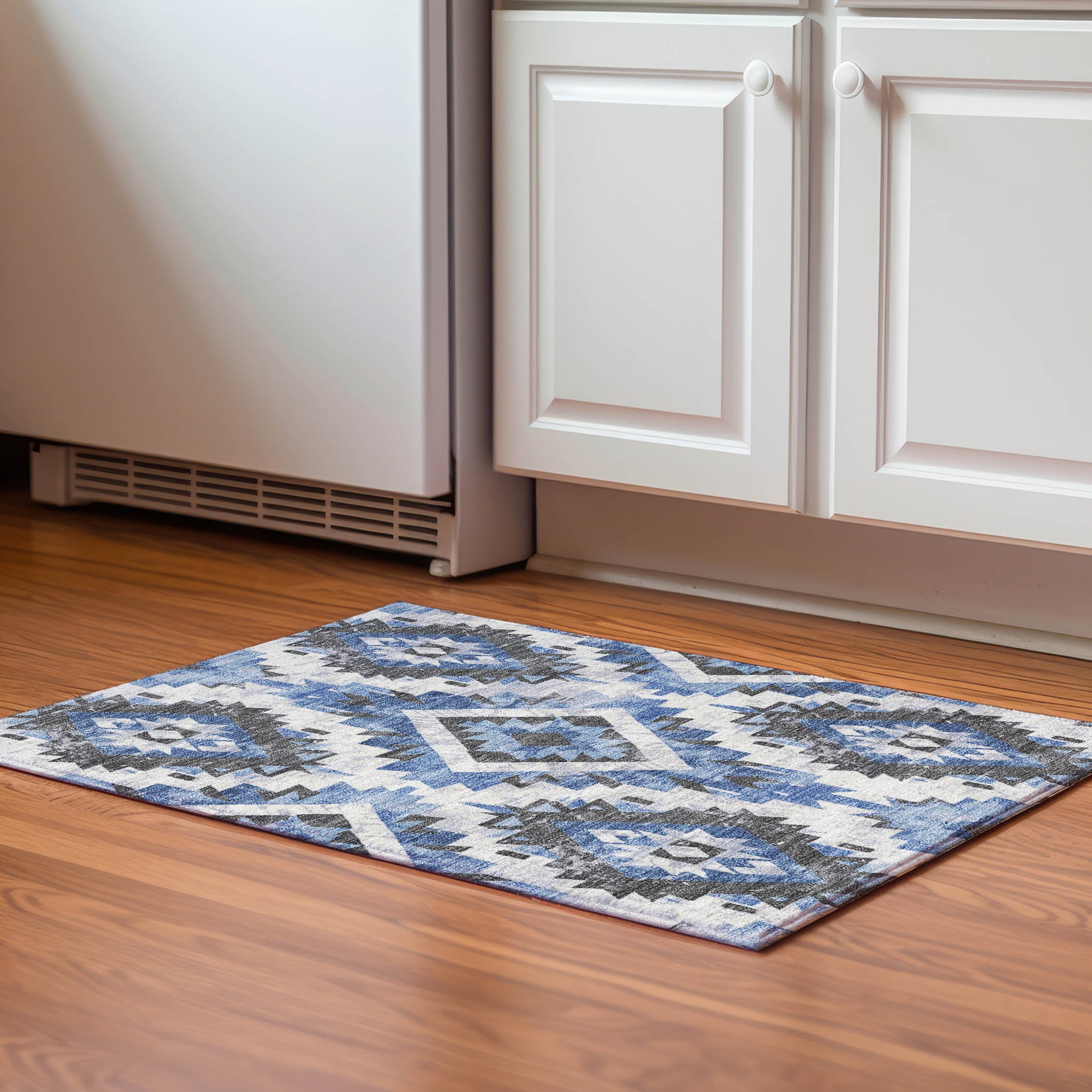 Reykjavik Machine Washable Transitional Blue Rug 1'8" x 2'6" #shape_Rectangle