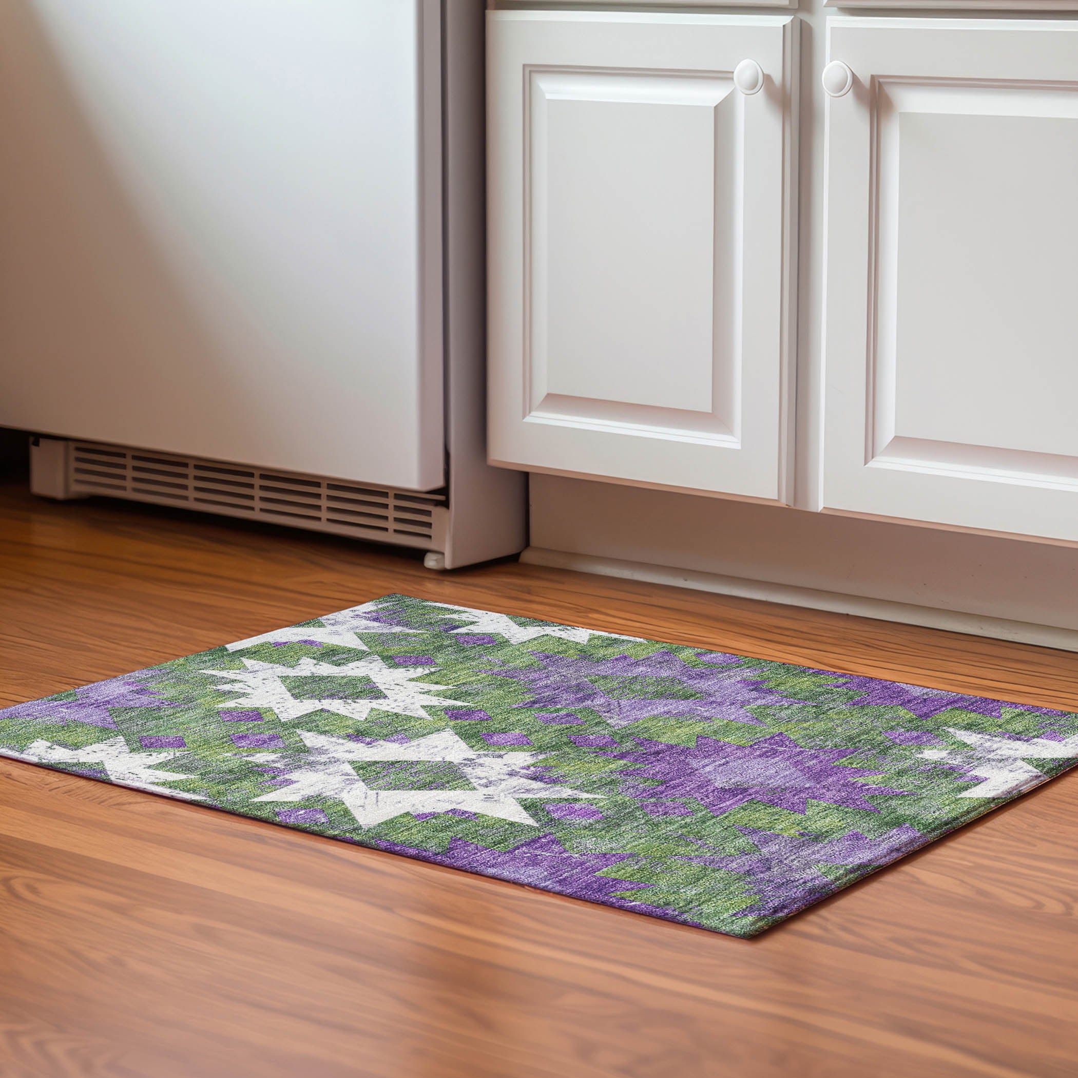 Valletta Machine Washable Transitional Green Rug 1'8" x 2'6" #shape_Rectangle