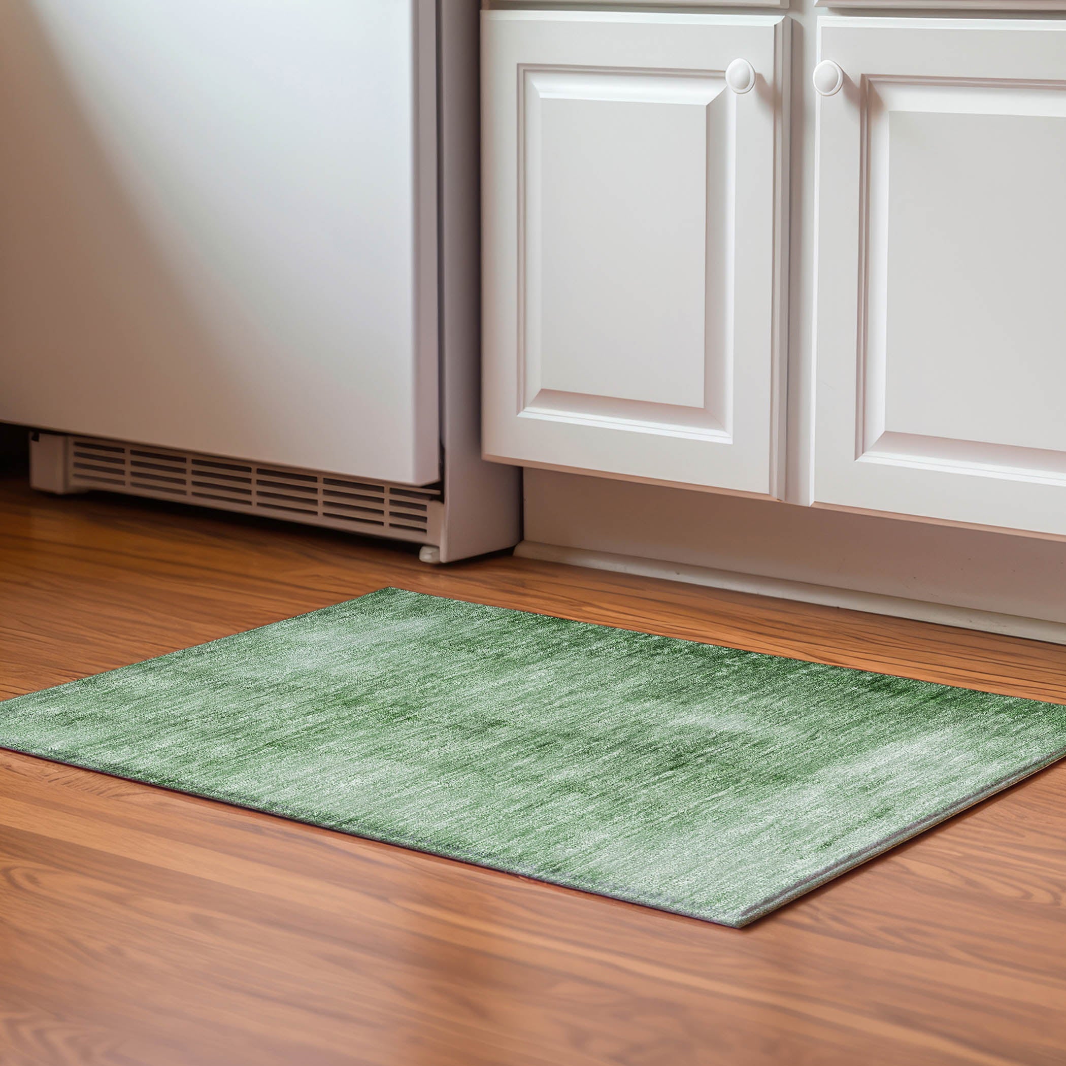Cairo Machine Washable Transitional Green Rug 1'8" x 2'6" #shape_Rectangle