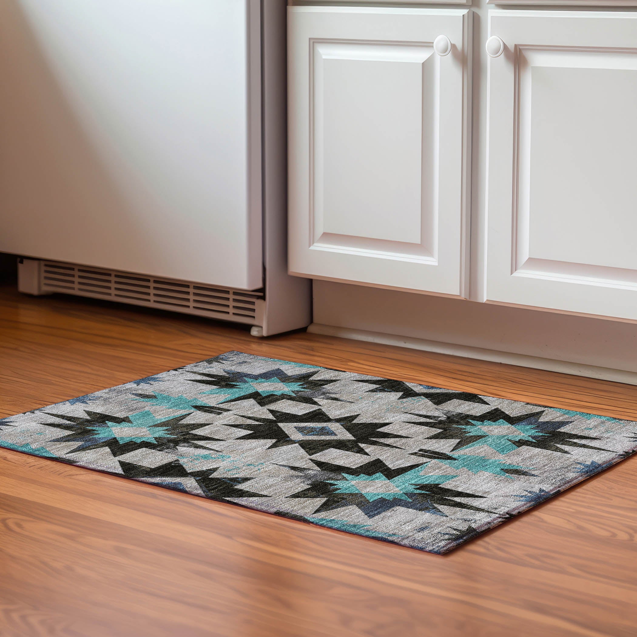 Chiang Mai Machine Washable Transitional Black Rug 1'8" x 2'6" #shape_Rectangle