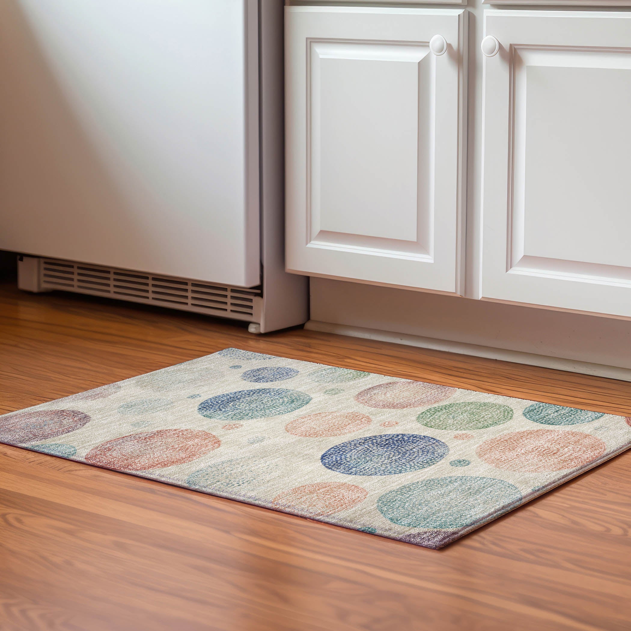 Cusco Machine Washable Transitional Ivory Rug 1'8" x 2'6" #shape_Rectangle