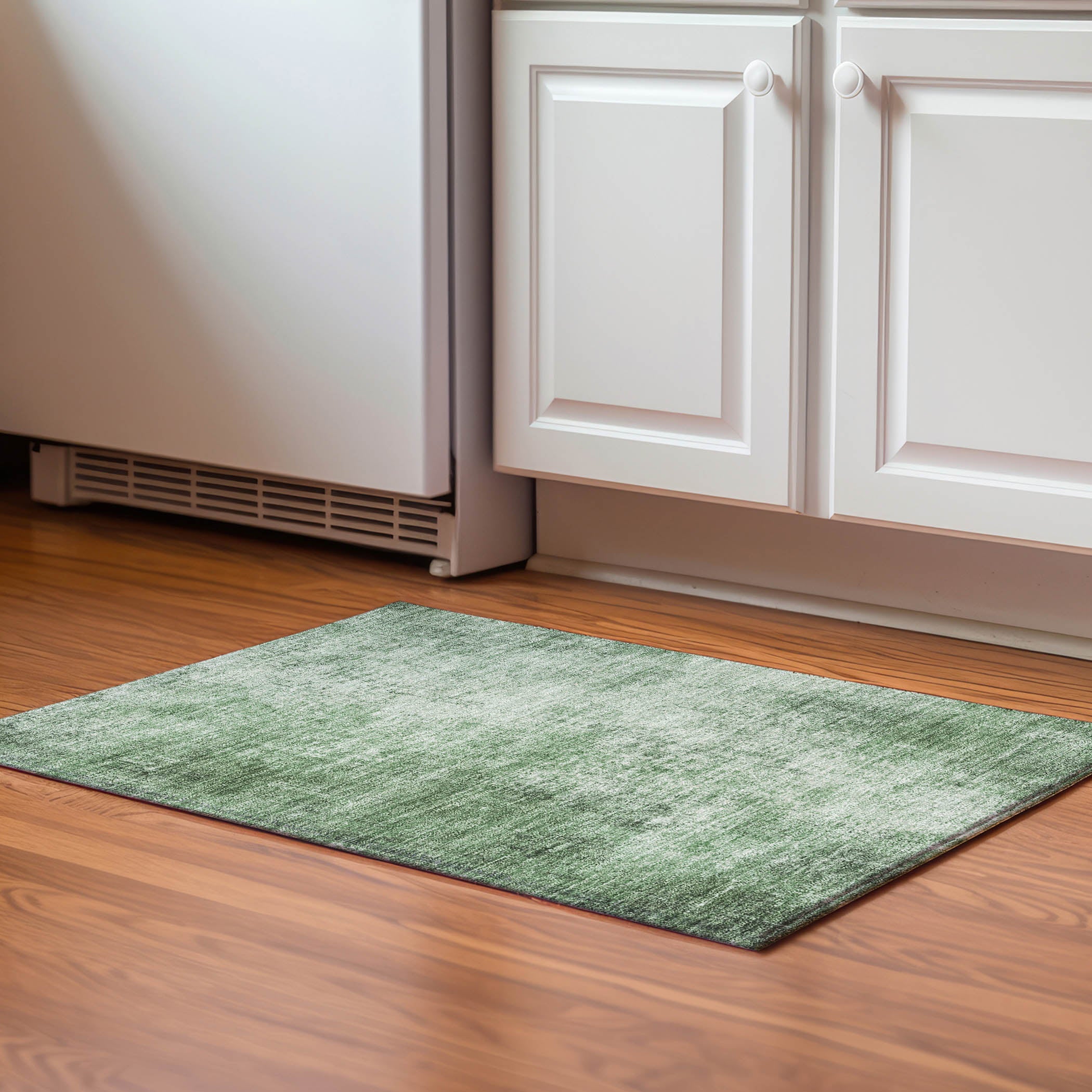 Sintra Machine Washable Transitional Green Rug 1'8" x 2'6" #shape_Rectangle