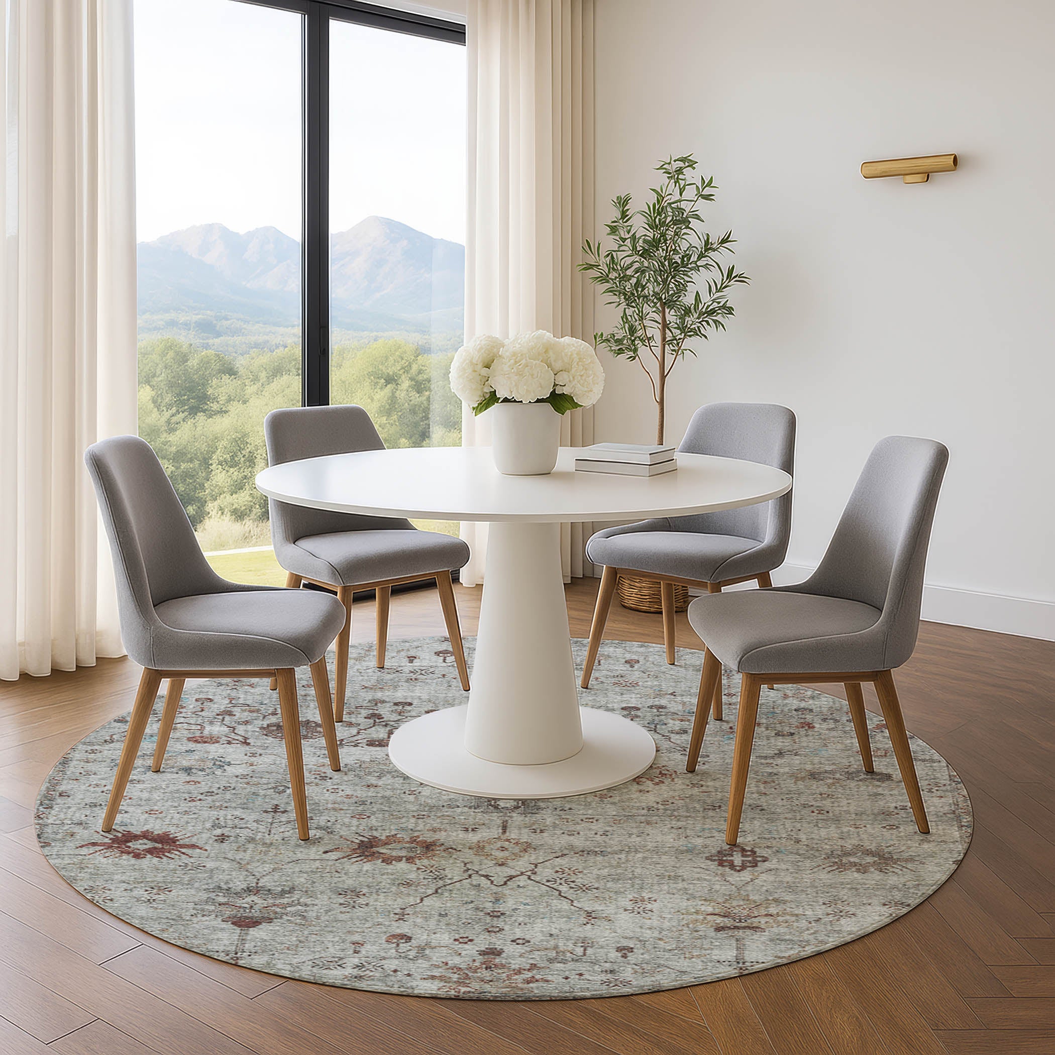 Kotor Machine Washable Traditional Gray Rug 8' x 8' #shape_Round
