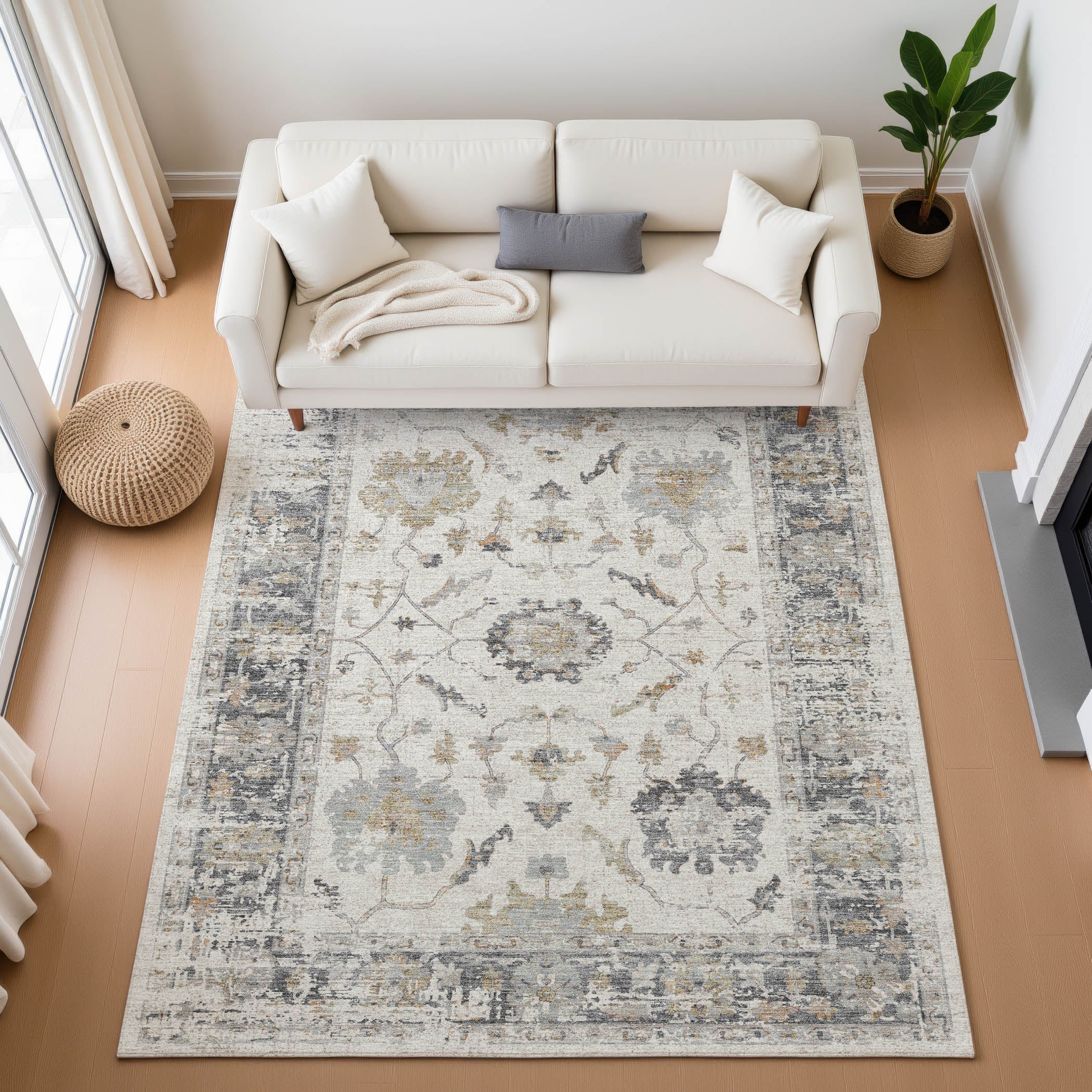 Oaxaca Machine Washable Traditional Ivory Rug 2'6" x 3'10" #shape_Rectangle