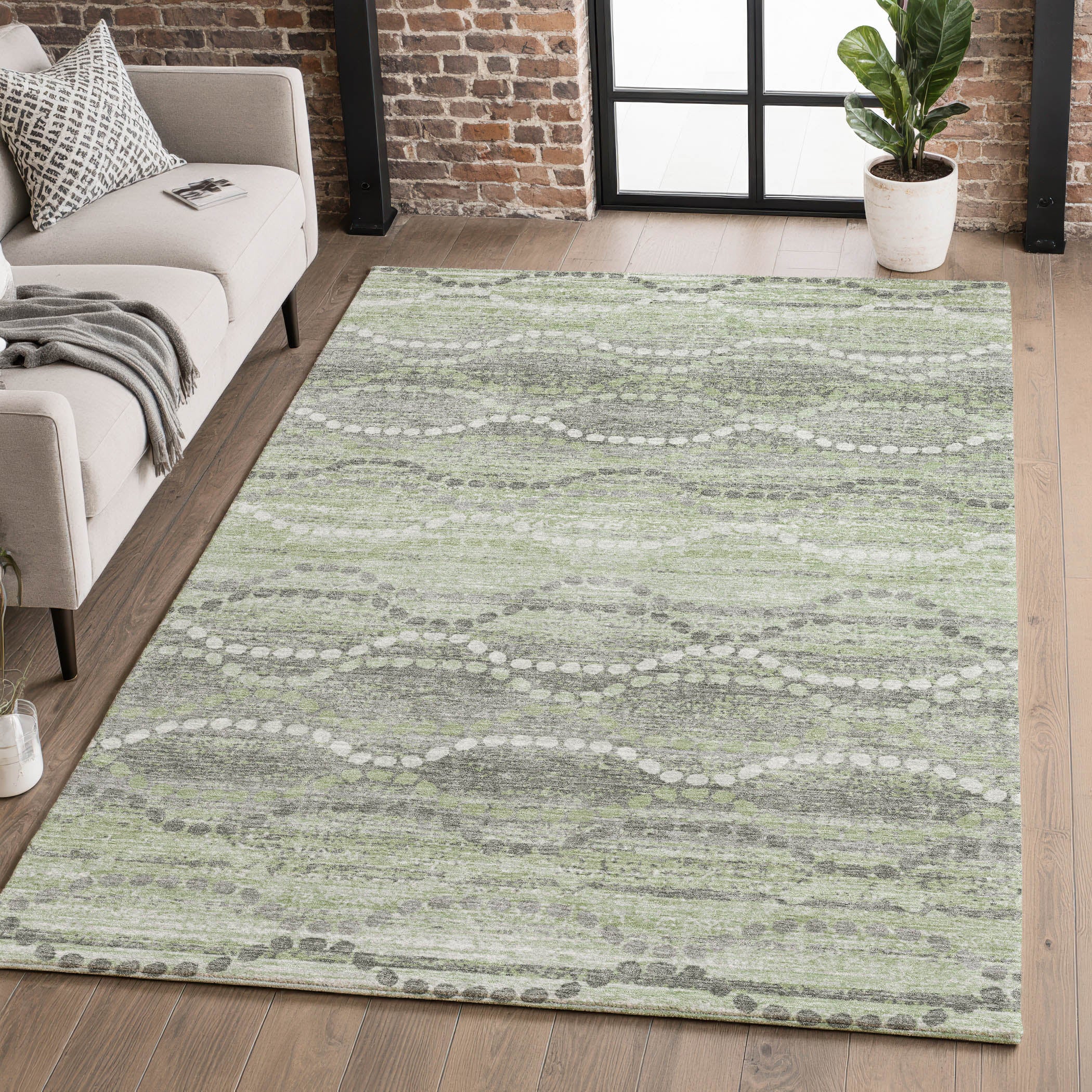Queenstown Machine Washable Transitional Green Rug 2'6" x 3'10" #shape_Rectangle