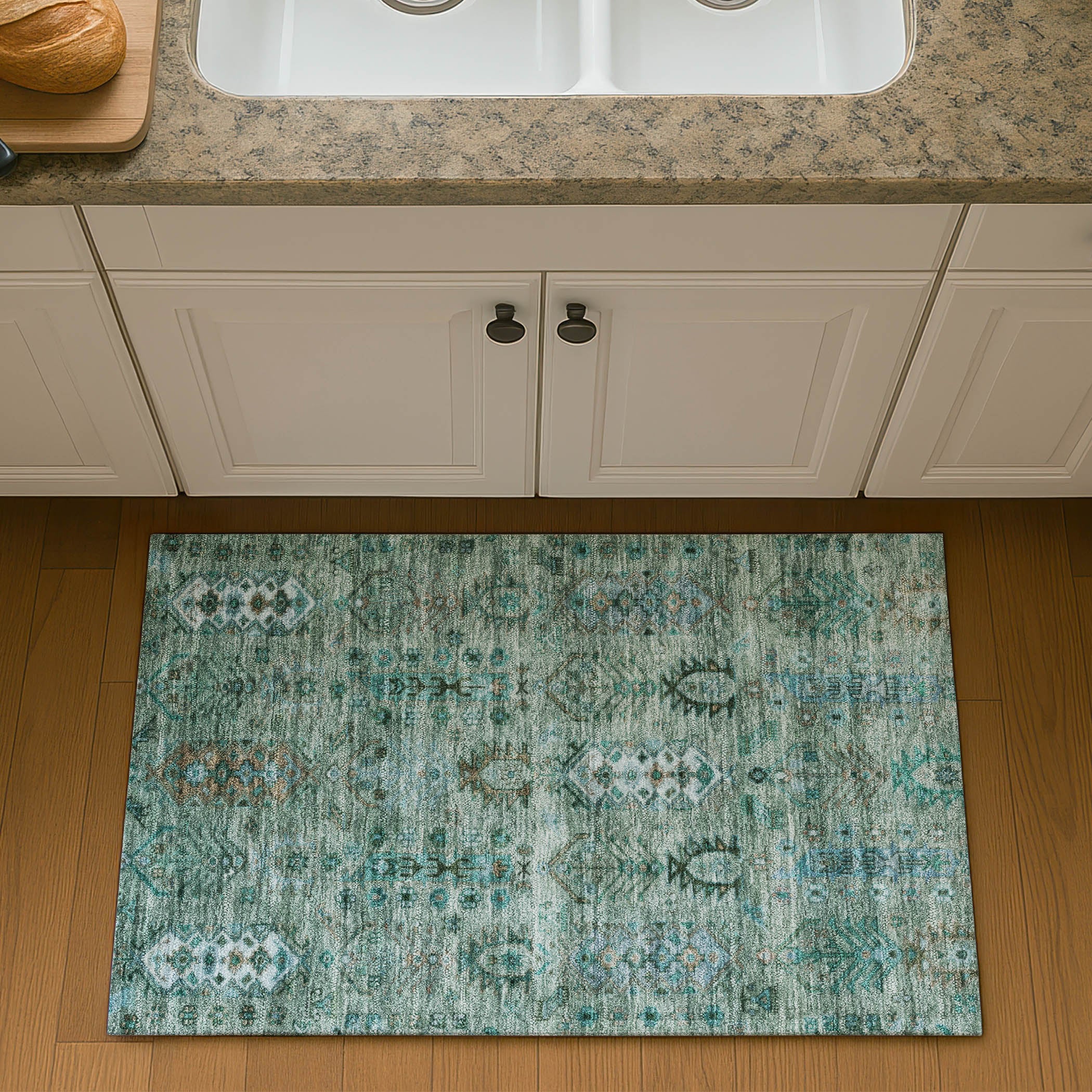 Havana Machine Washable Traditional Green Rug 1'8" x 2'6" #shape_Rectangle