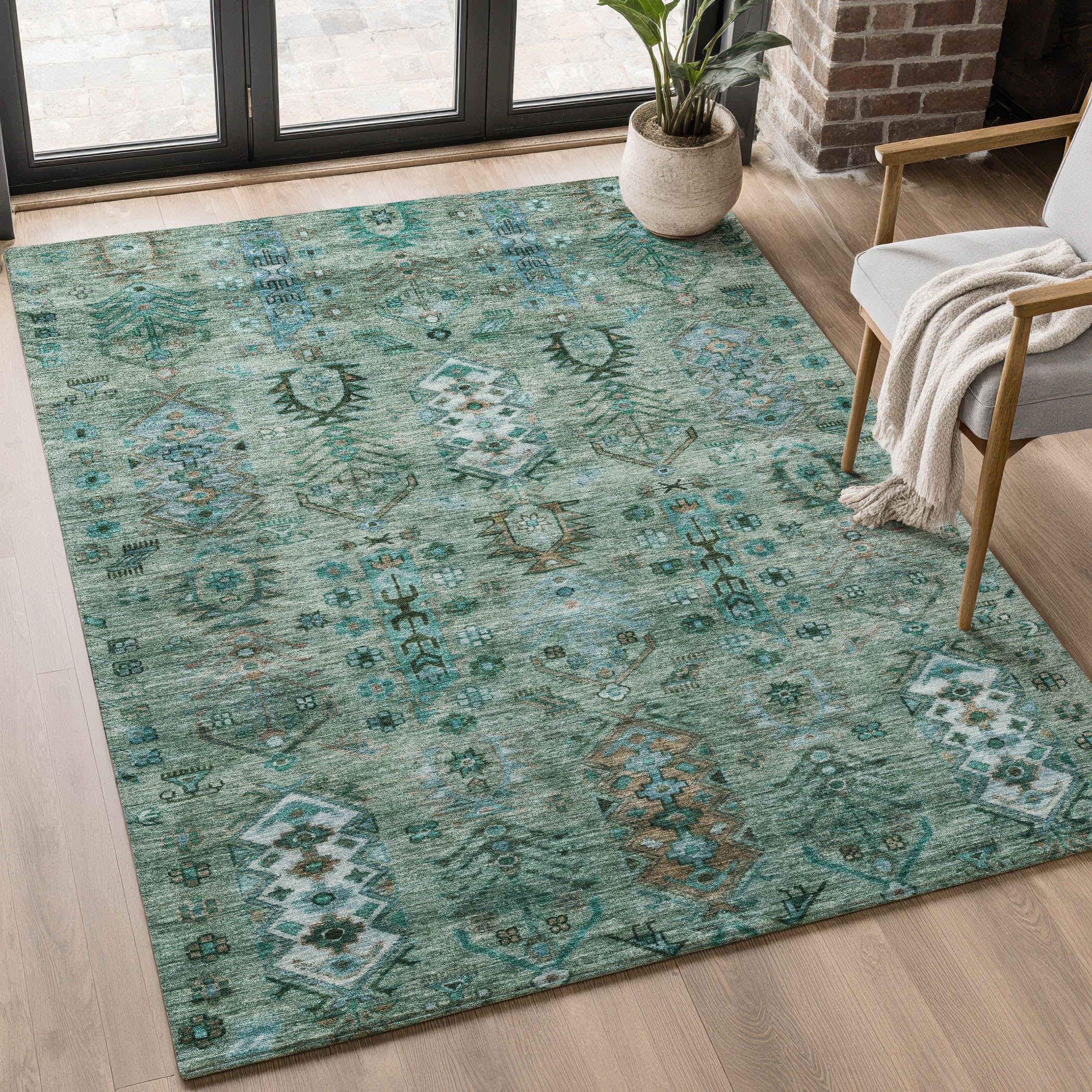 Havana Machine Washable Traditional Green Rug 2'6" x 3'10" #shape_Rectangle
