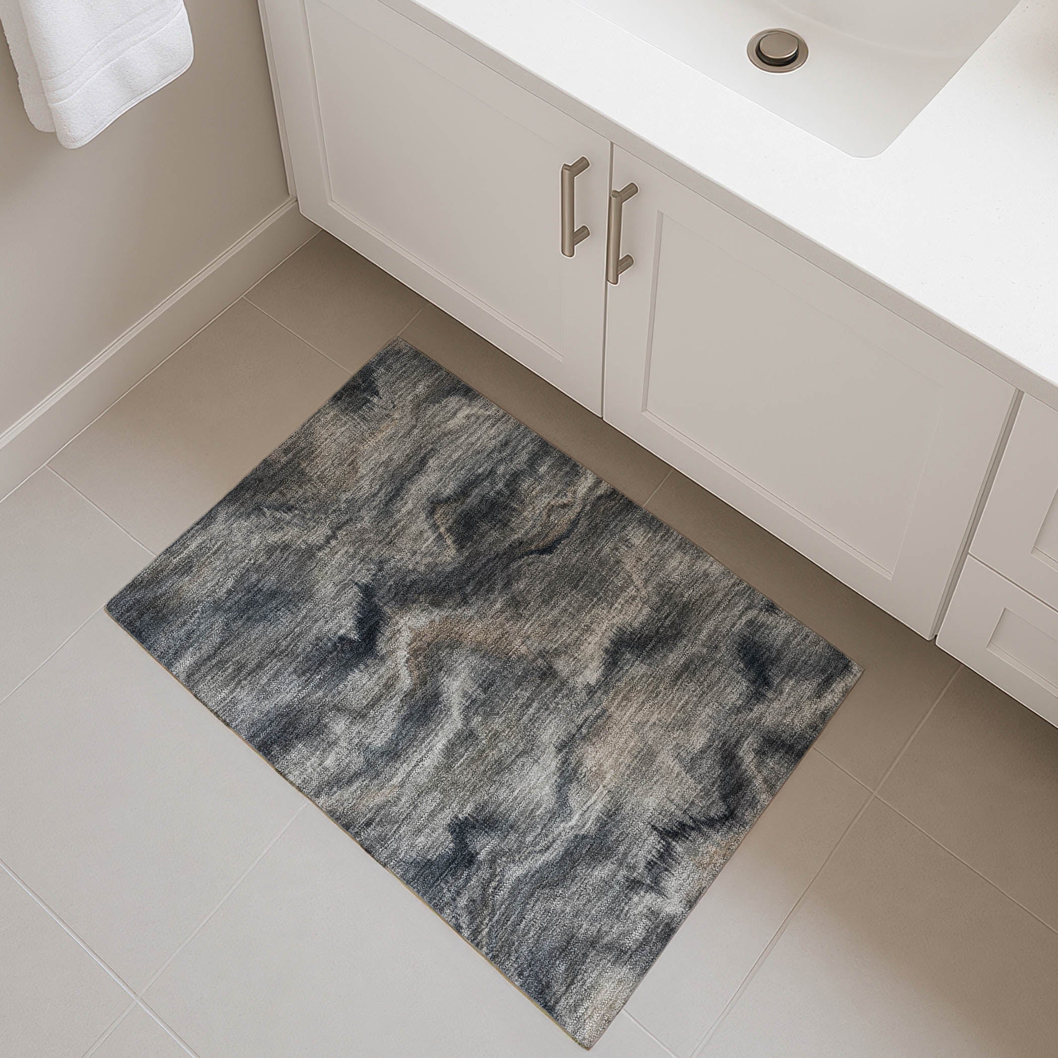 Bergen Machine Washable Transitional Gray Rug 1'8" x 2'6" #shape_Rectangle