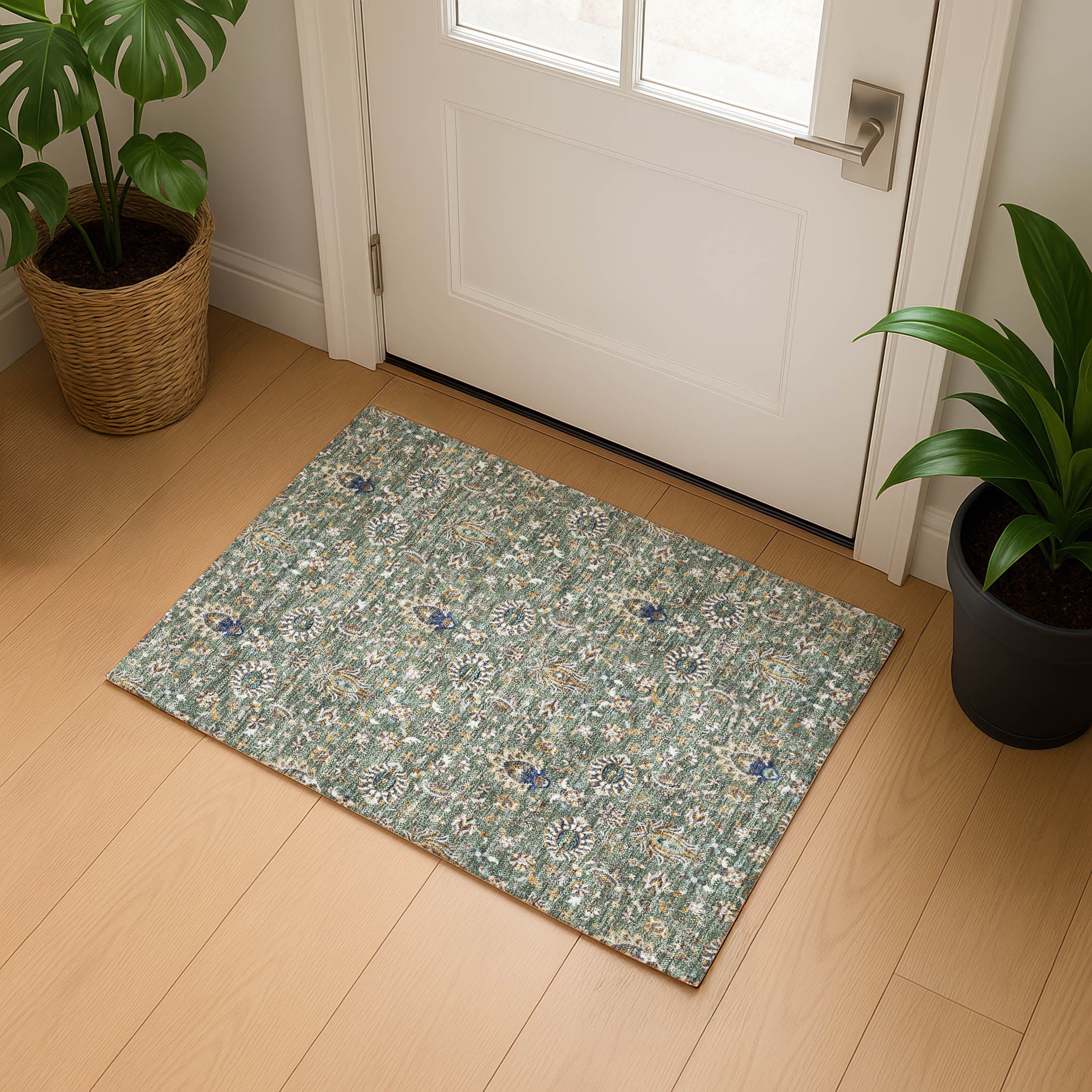 Hoi An Machine Washable Traditional Green Rug 1'8" x 2'6" #shape_Rectangle