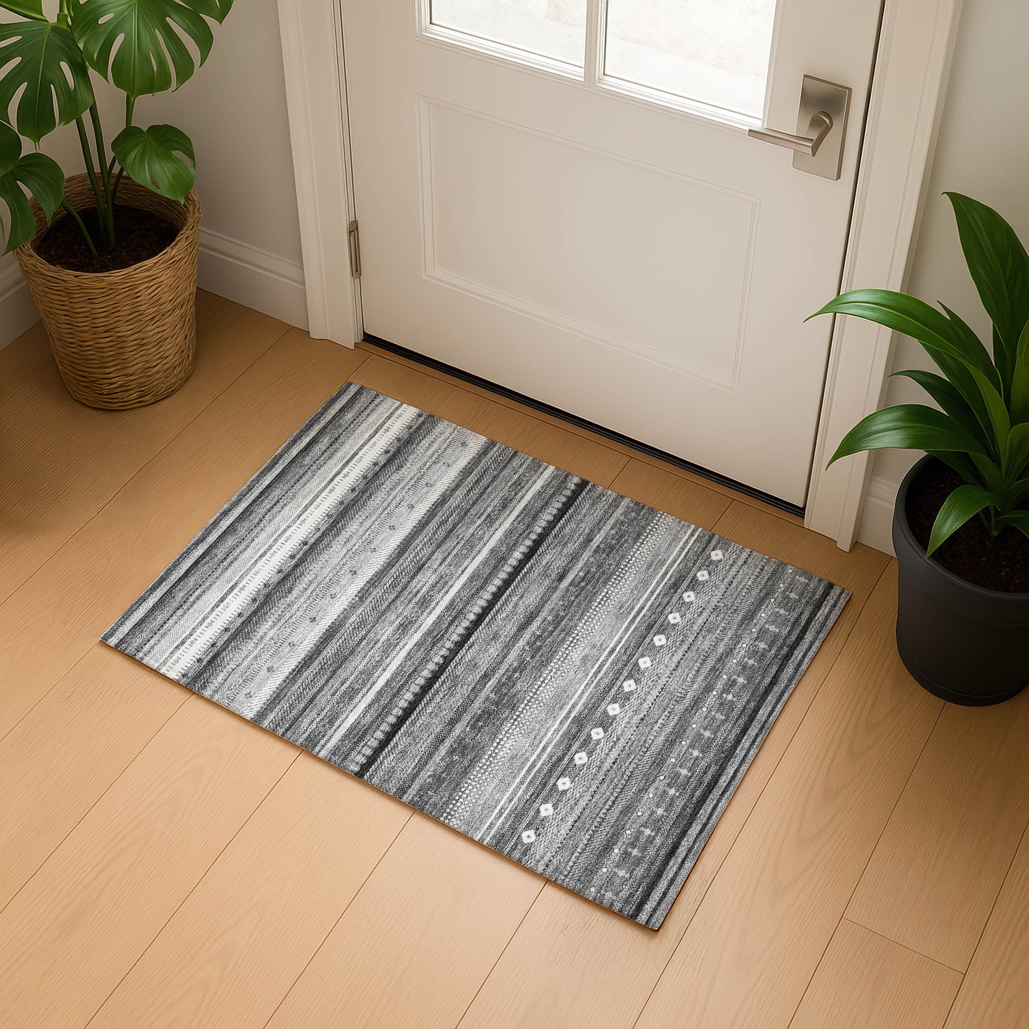 Lisbon Machine Washable Transitional Gray Rug 1'8" x 2'6" #shape_Rectangle
