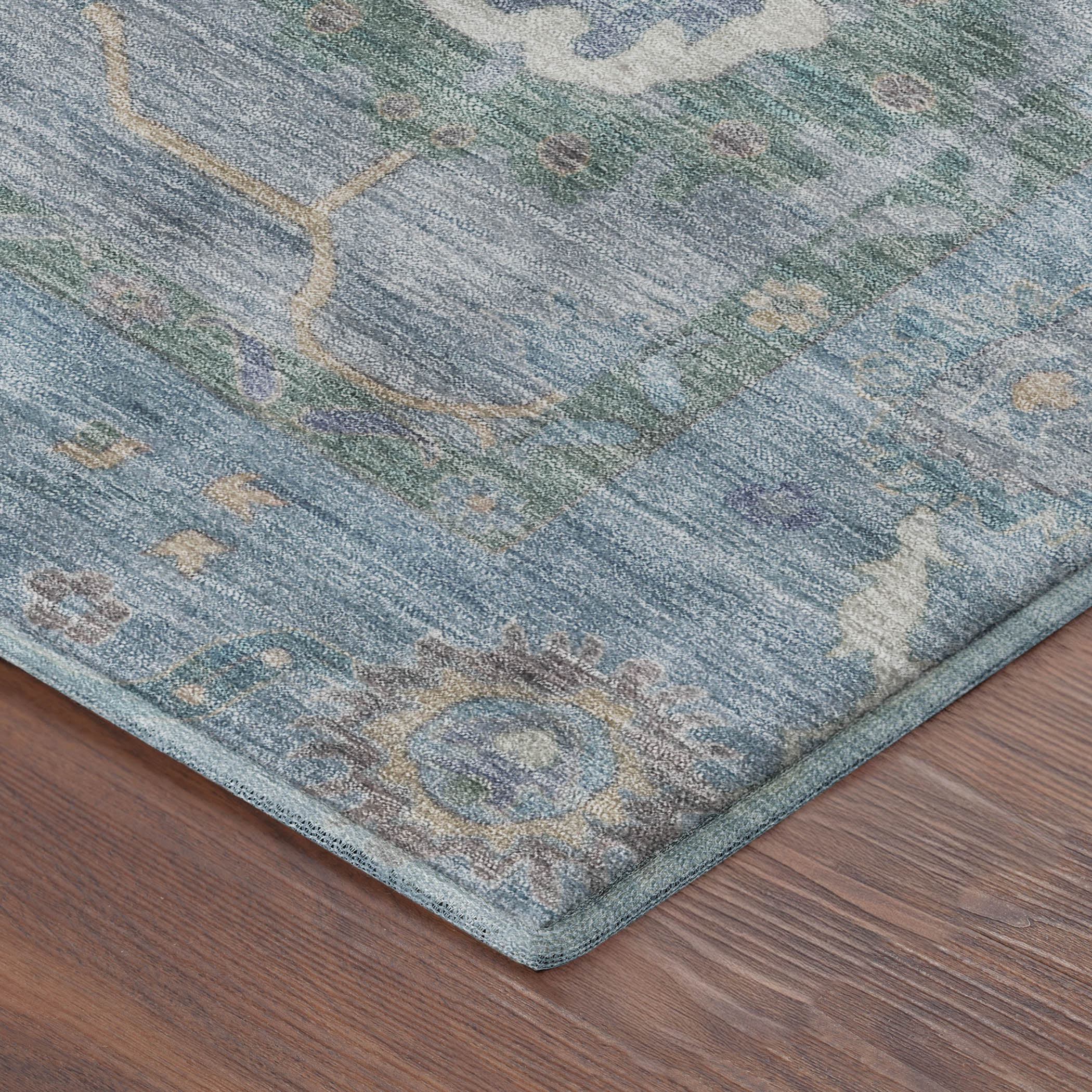 Bern Machine Washable Traditional Sky Blue Rug 1'8" x 2'6" #shape_Rectangle