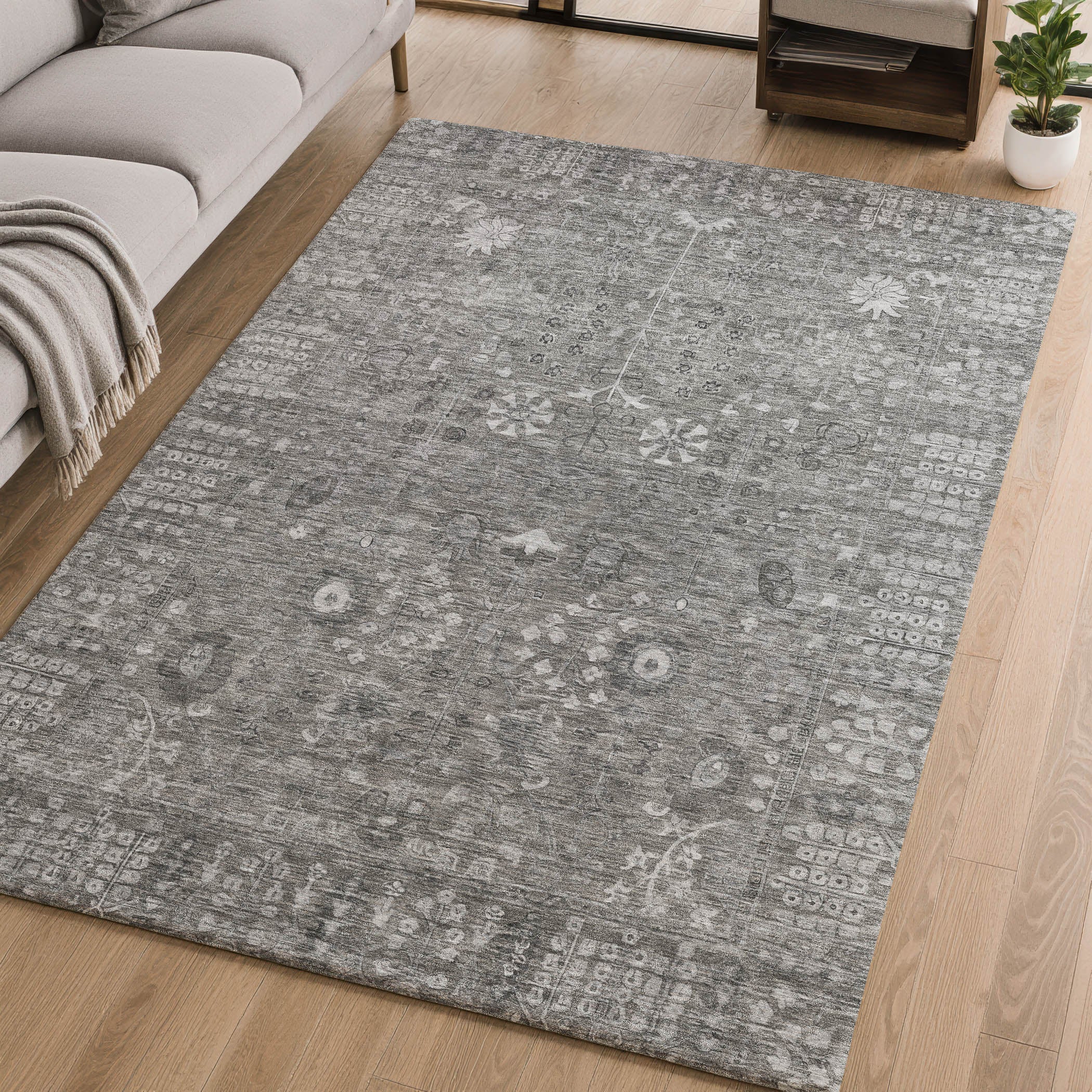 Montevideo Machine Washable Traditional Pewter Gray Rug 2'6" x 3'10" #shape_Rectangle