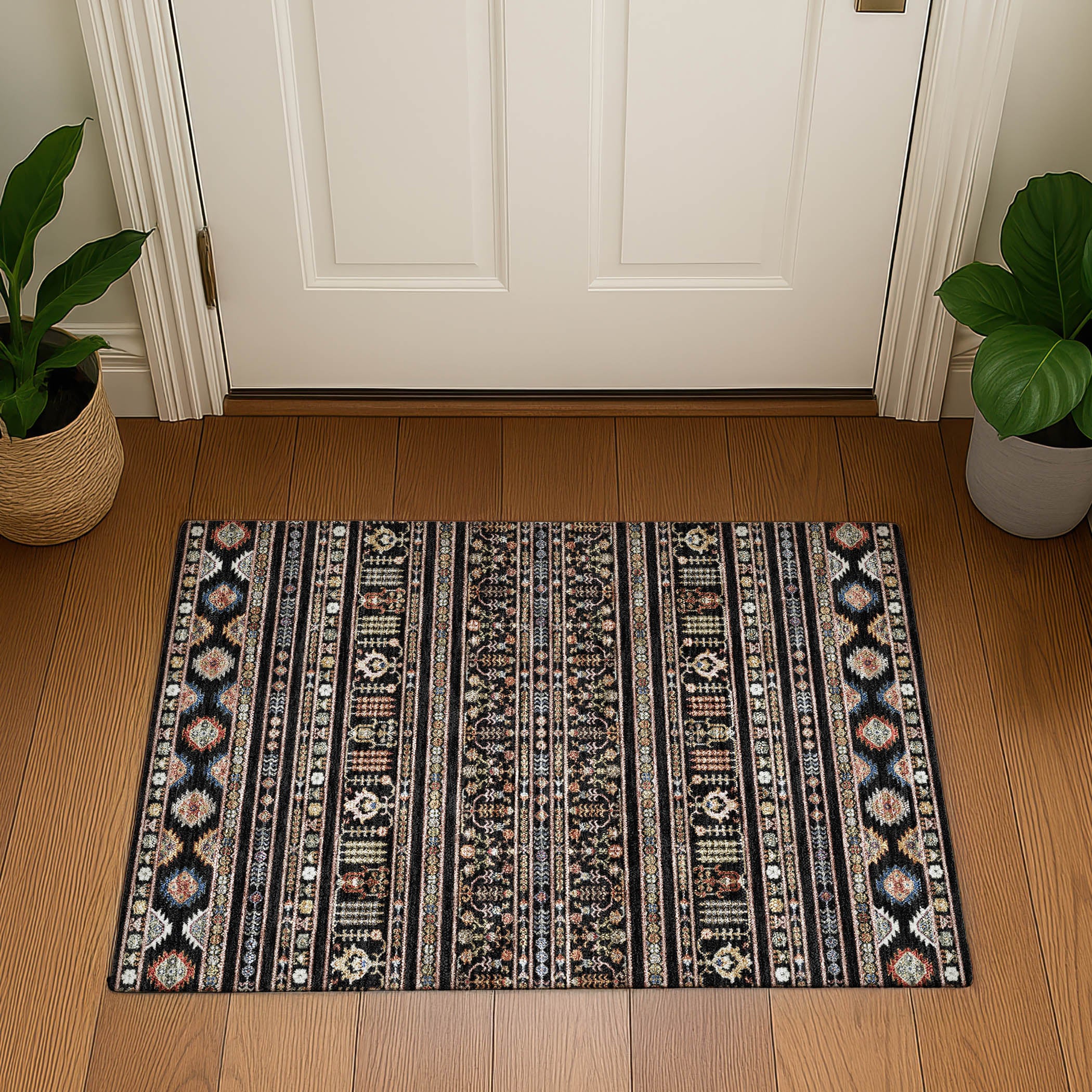 Tbilisi Machine Washable Transitional Black Rug 1'8" x 2'6" #shape_Rectangle