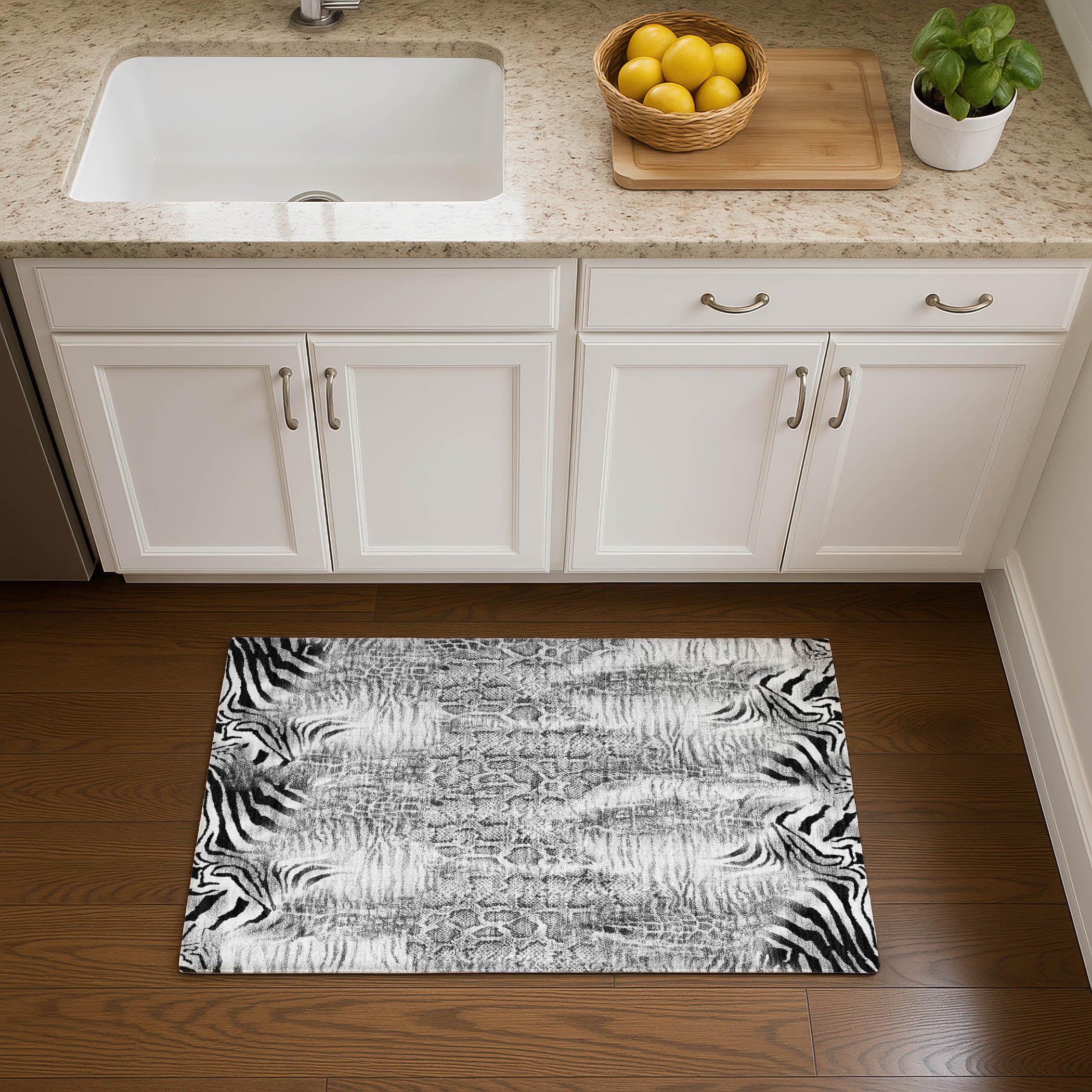 Sarajevo Machine Washable Transitional Gray Rug 1'8" x 2'6" #shape_Rectangle