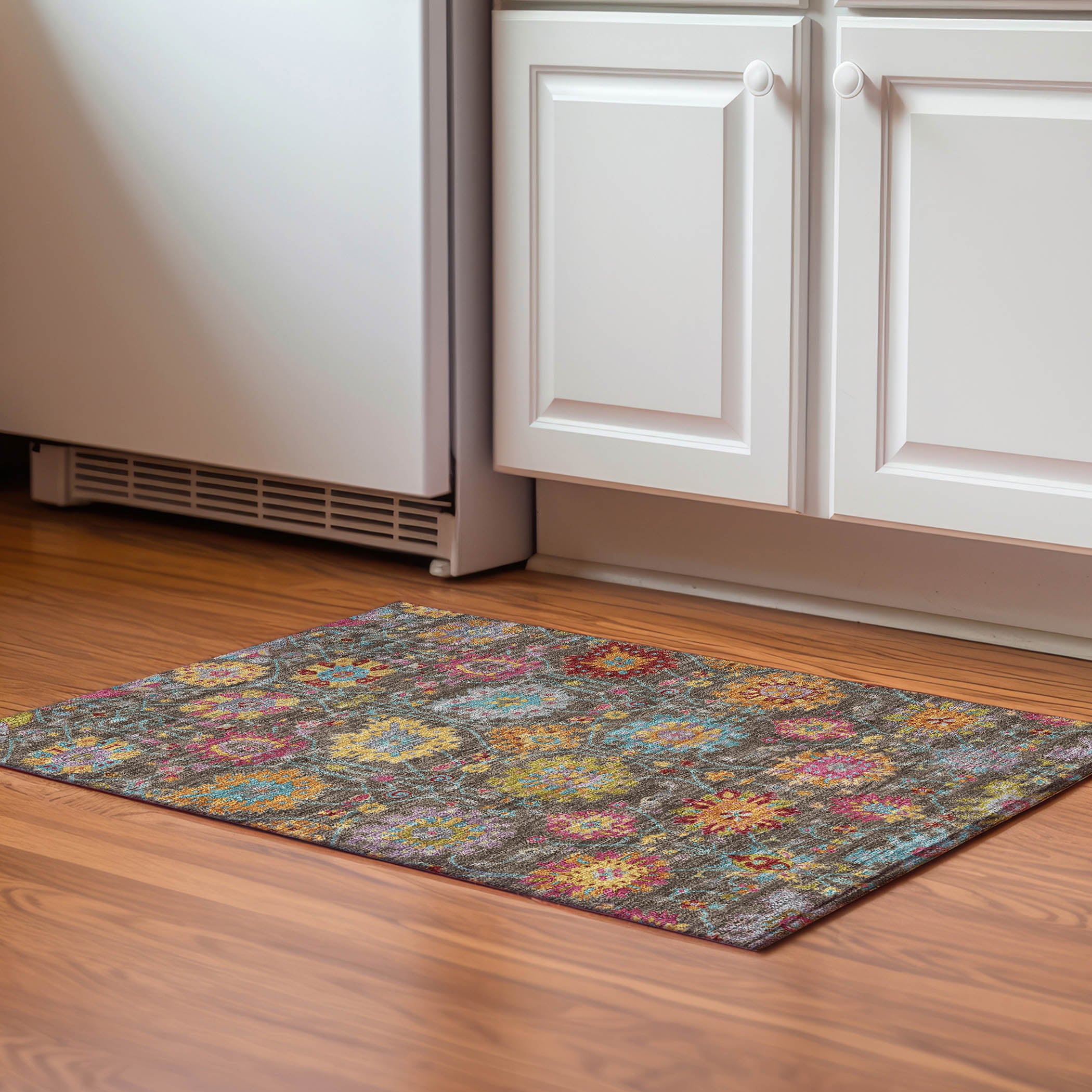 Antigua Machine Washable Transitional Chocolate Brown Rug 1'8" x 2'6" #shape_Rectangle