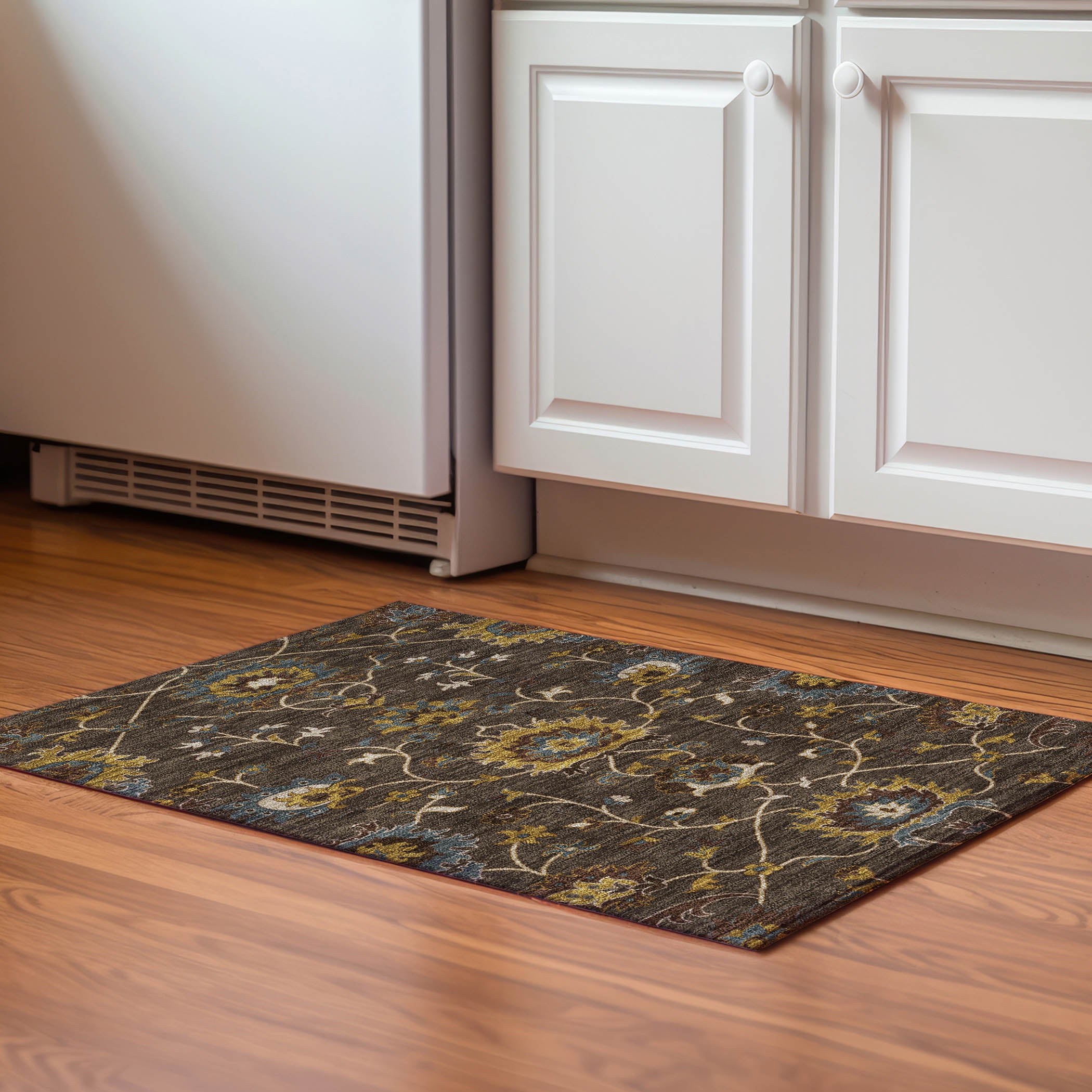 Bruges Machine Washable Traditional Chocolate Brown Rug 1'8" x 2'6" #shape_Rectangle