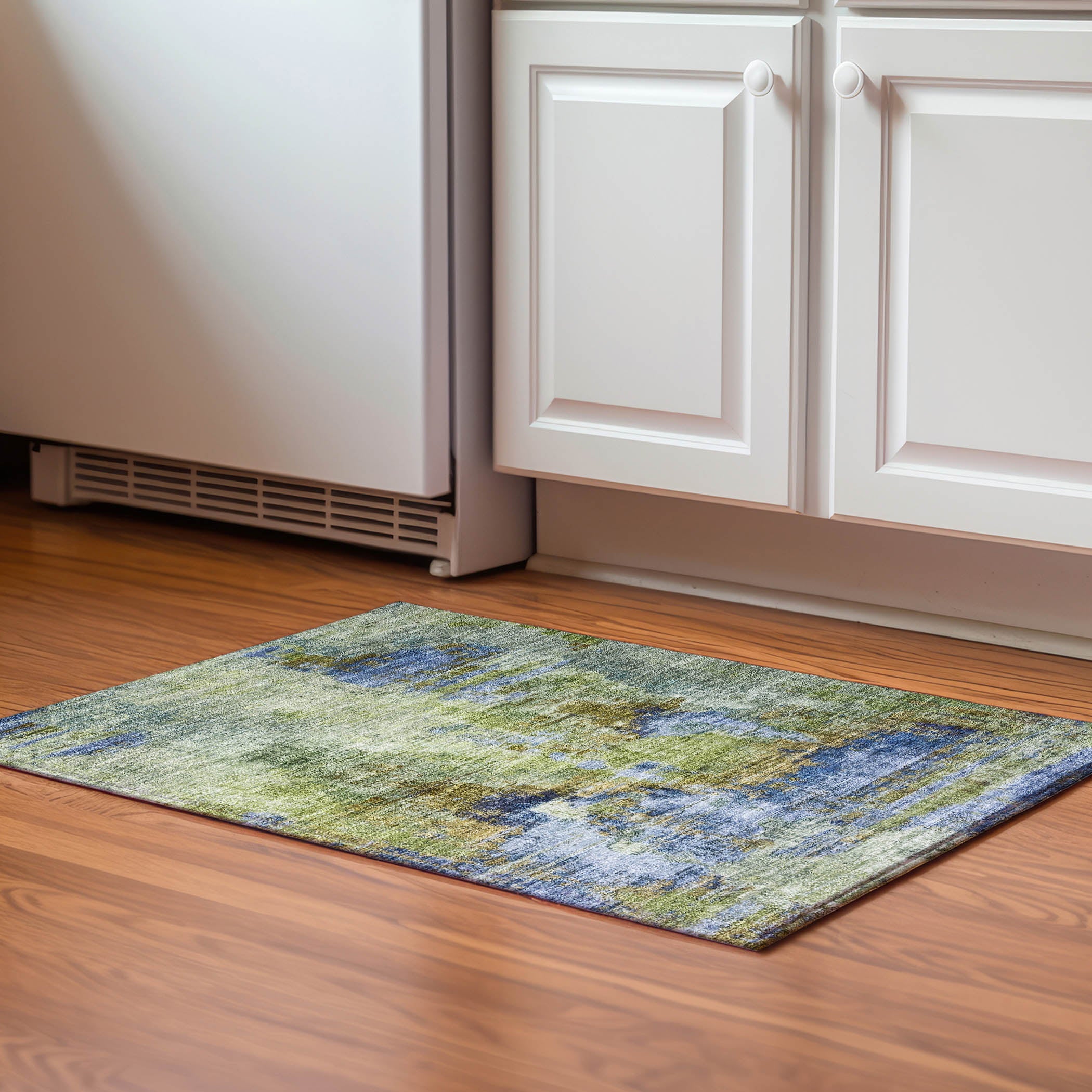 Seoul Machine Washable Transitional Green Rug 1'8" x 2'6" #shape_Rectangle
