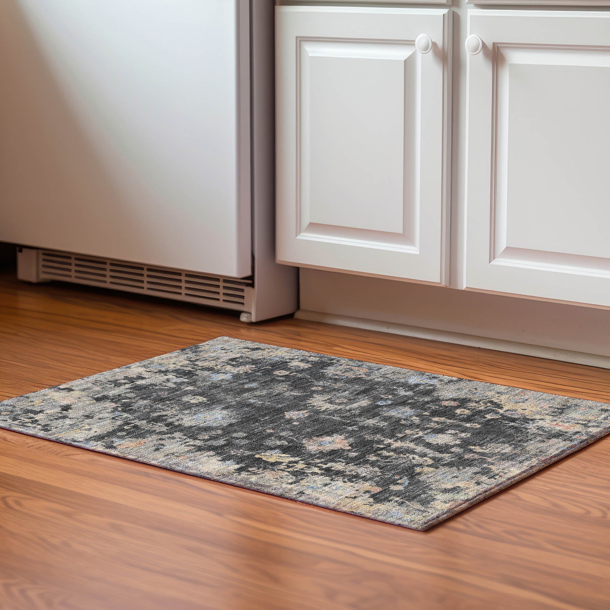 Colombo Machine Washable Traditional Charcoal Gray Rug 1'8" x 2'6" #shape_Rectangle