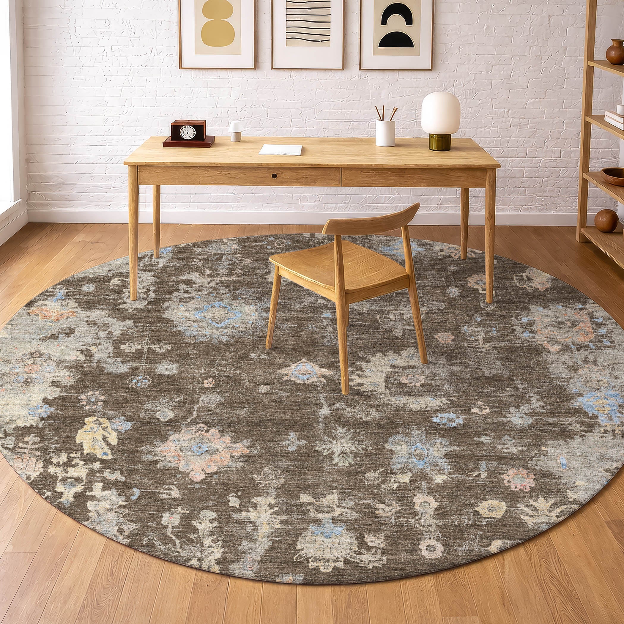 Colombo Machine Washable Traditional Chocolate Brown Rug 8' x 8' #shape_Round