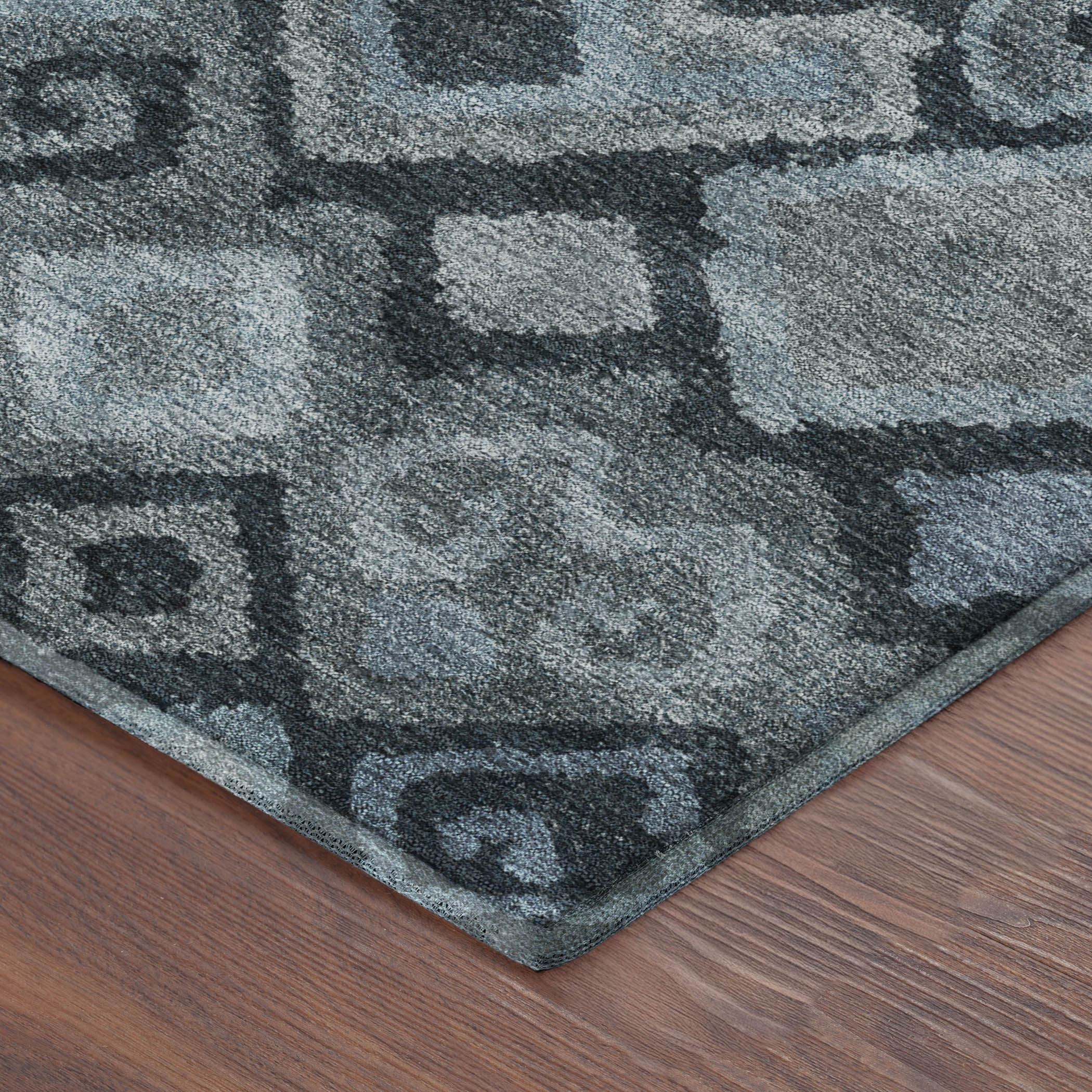 Lucerne Machine Washable Transitional Gray Rug 1'8" x 2'6" #shape_Rectangle