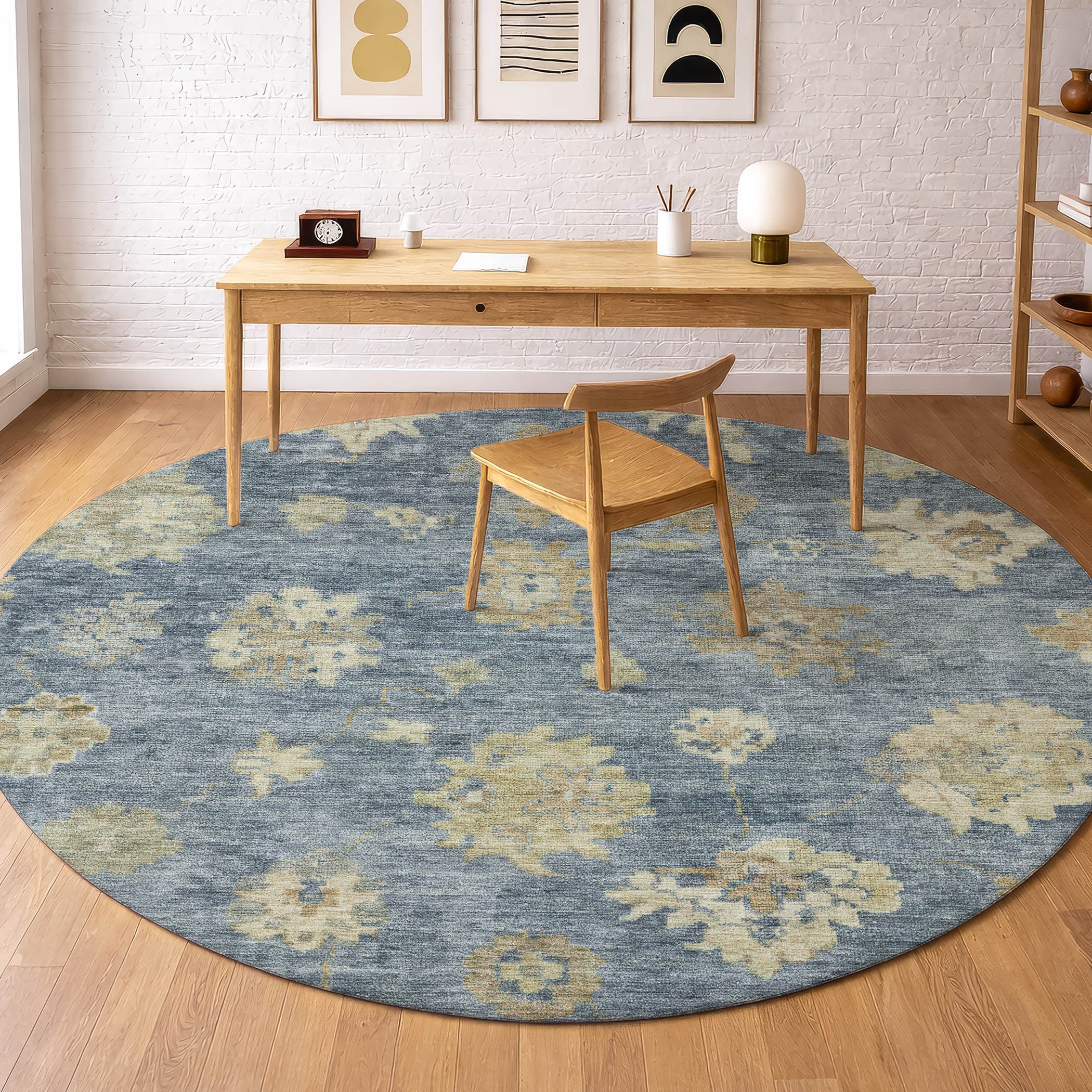Mostar Machine Washable Traditional Blue Rug 8' x 8' #shape_Round