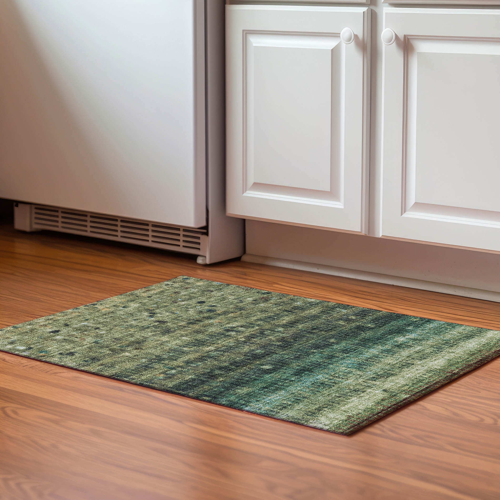 Bergen Machine Washable Transitional Fern Green Rug 1'8" x 2'6" #shape_Rectangle